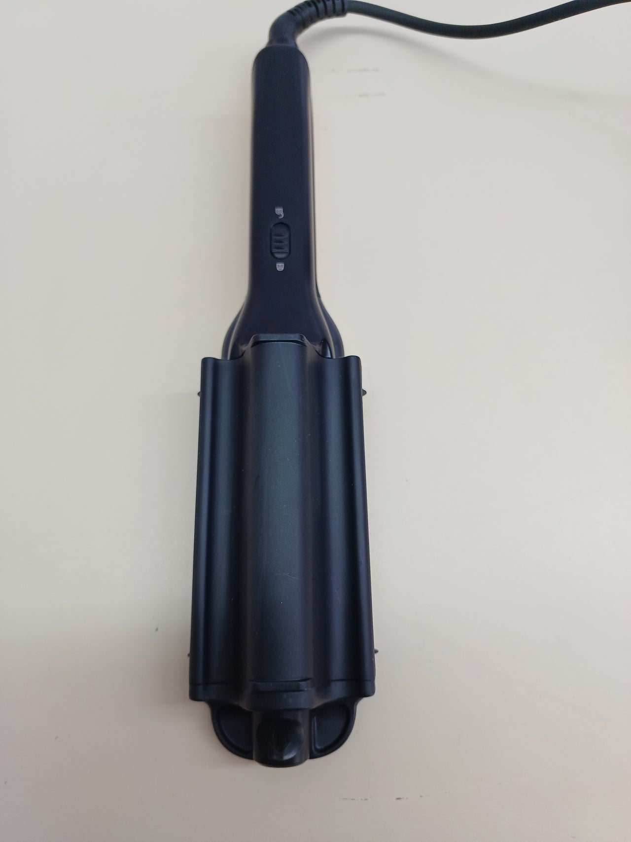 Remington Ondulador de Pelo PROluxe 4 in 1, Peinados Duraderos, Cerámica, CI91AW