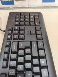 Trust Taro - Teclado con cable para Windows