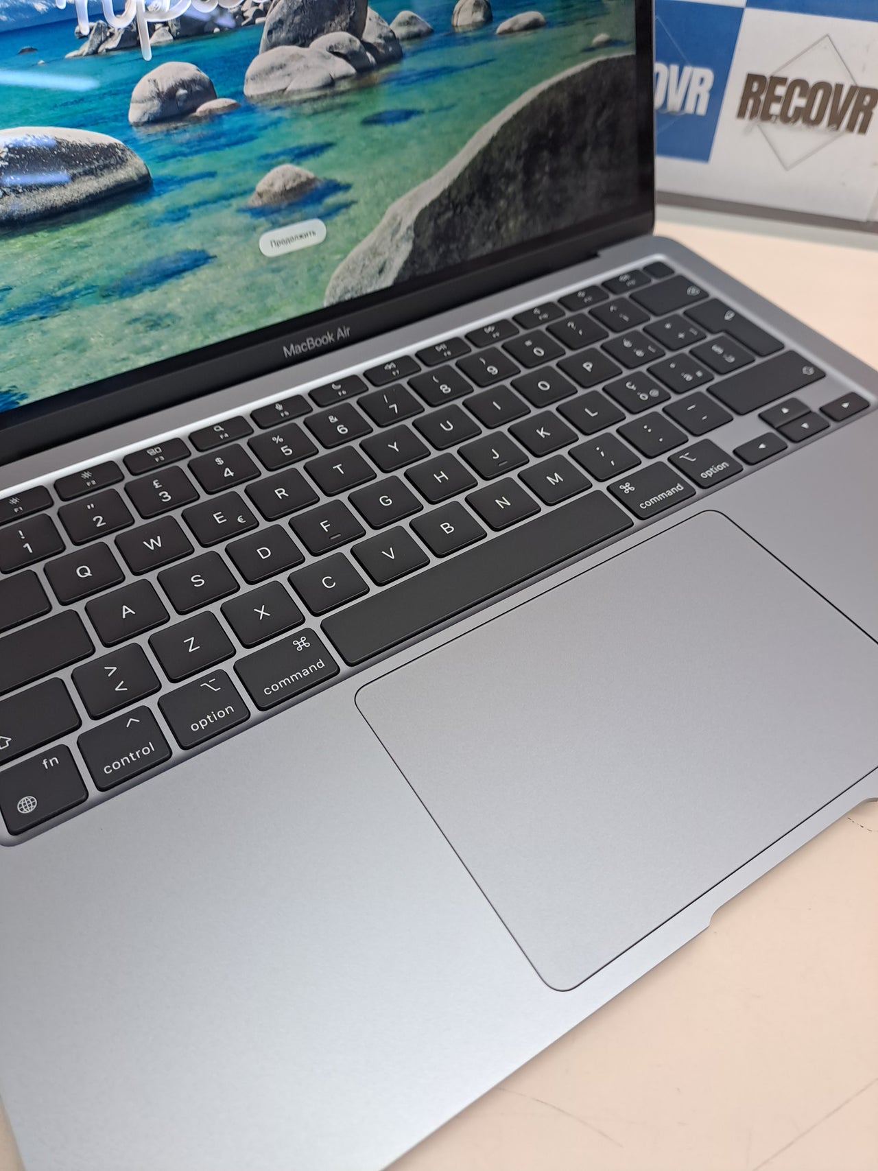 MacBook Air 13” M1 8GB 512GB gris espacial Apple