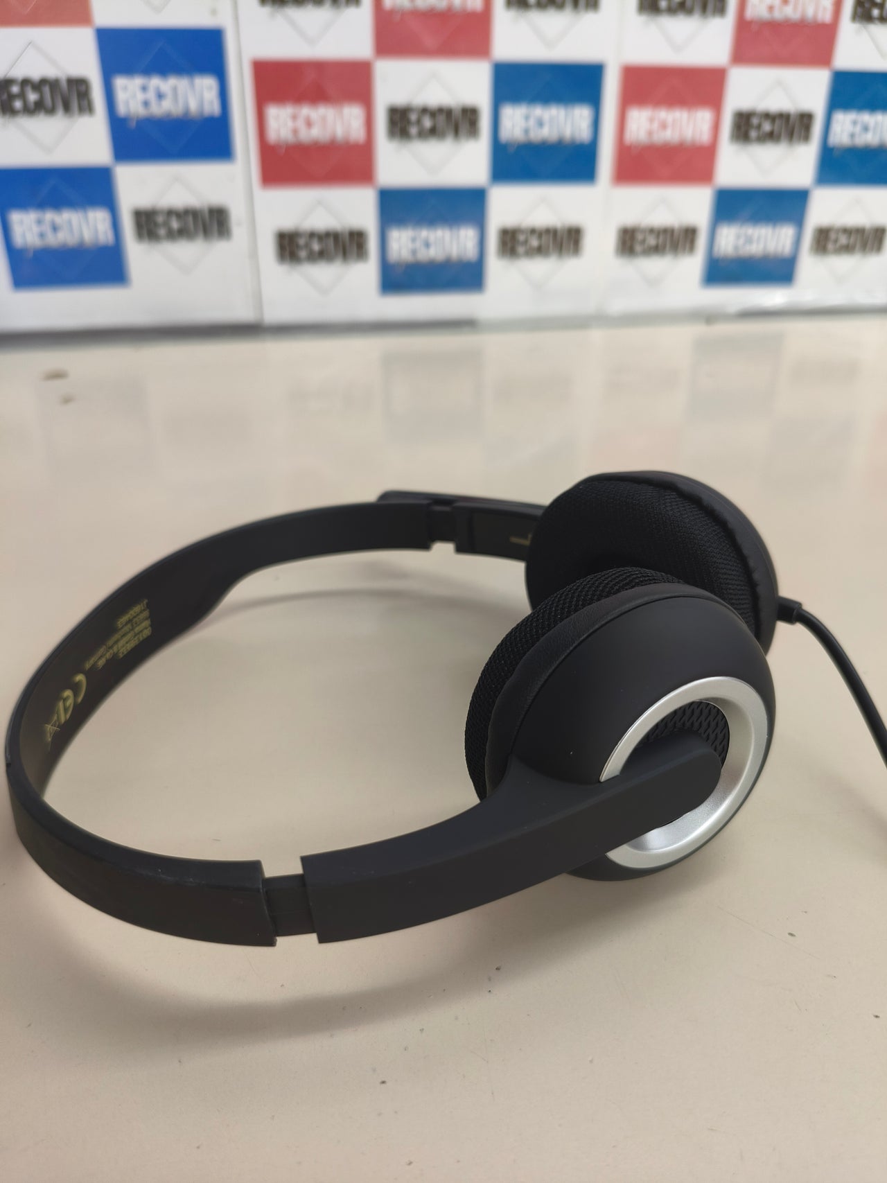 Auriculares de oficina con micrófono y jack 3,5 mm