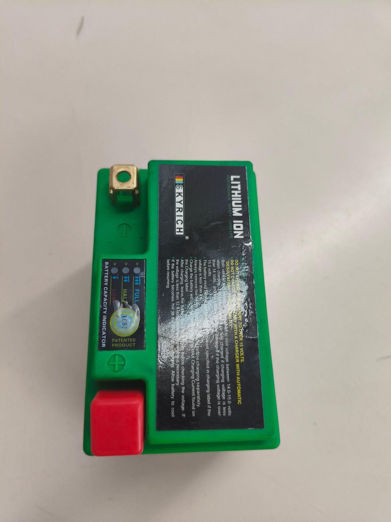 Batería de arranque Skyrich HJTZ5S-FP 12V de litio