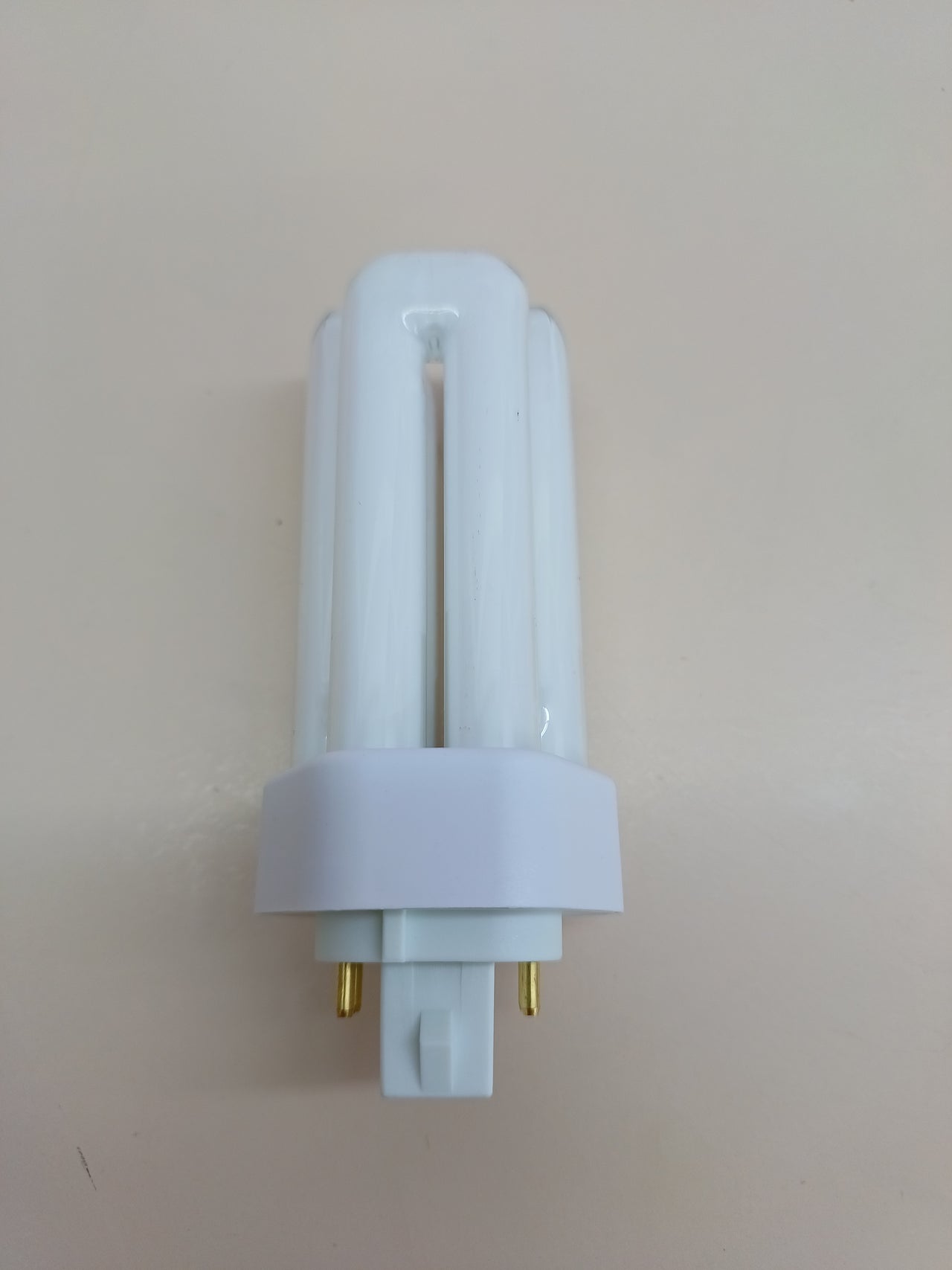 LAMP.DULUX T/E 18W/31-830 GX24Q2 DTE18830