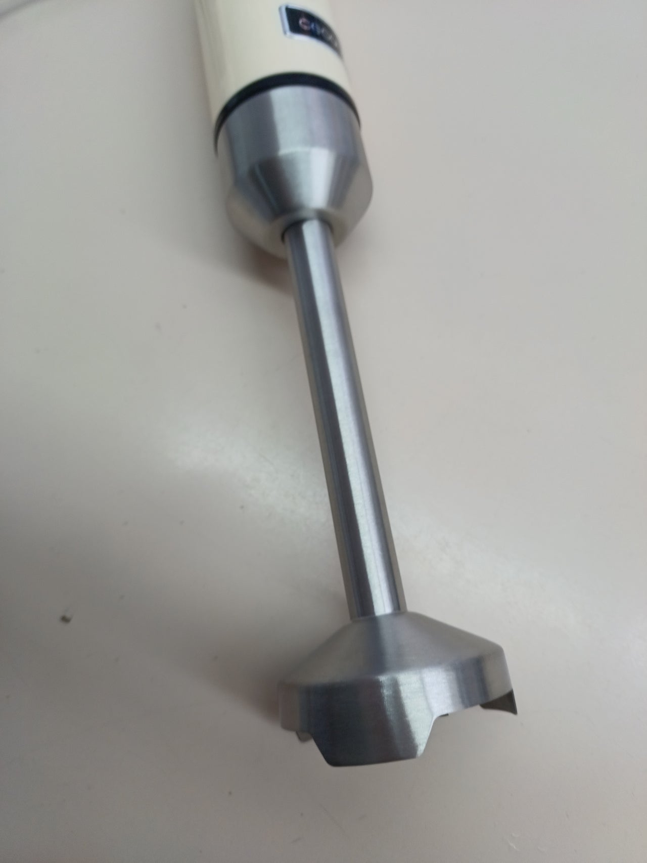 Batidora mano retro 1200W CrossBlades - Cecotec