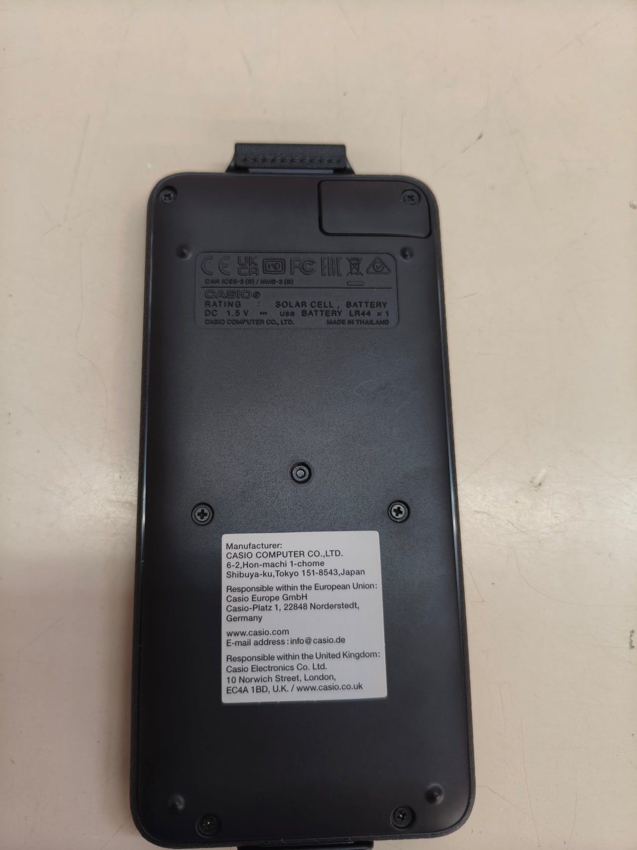 Calculadora científica Casio FX-991CW (versión Reino Unido, 540 funciones)