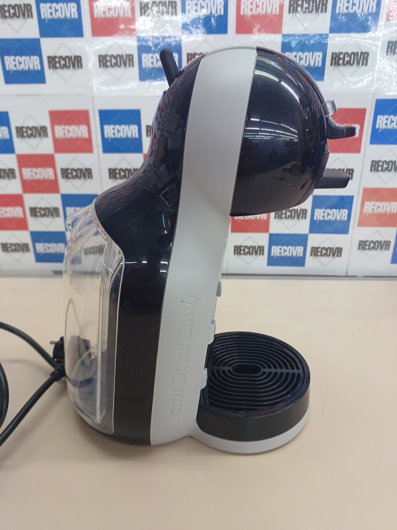 Cafetera cápsulas Dolce Gusto 0,8 L compacto – De'Longhi
