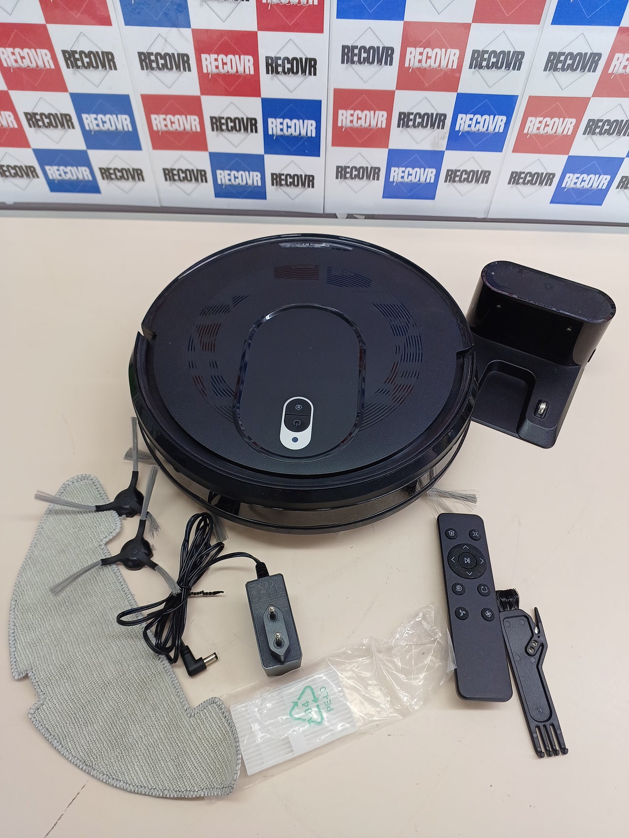 Robot Aspirador y Fregasuelos, Potente Succión 3600pa, 2 en 1 Robot Aspirador, Detección Inteligente, Duración de la Batería Ultralarga, Elimina Fácilmente Suciedad, Polvo y Pelos de Mascotas, Negro