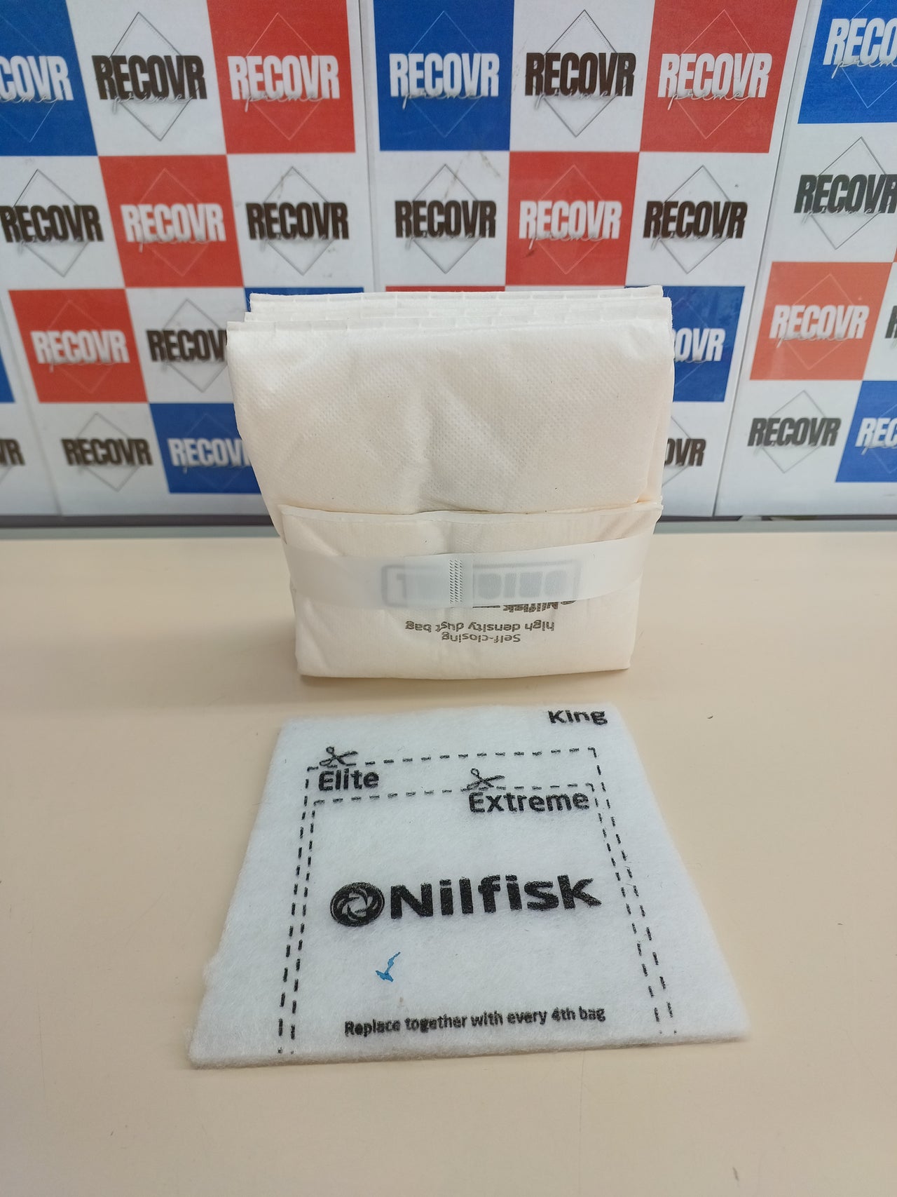 Bolsas Aspiradora Nilfisk 107407940 4uds + Filtro