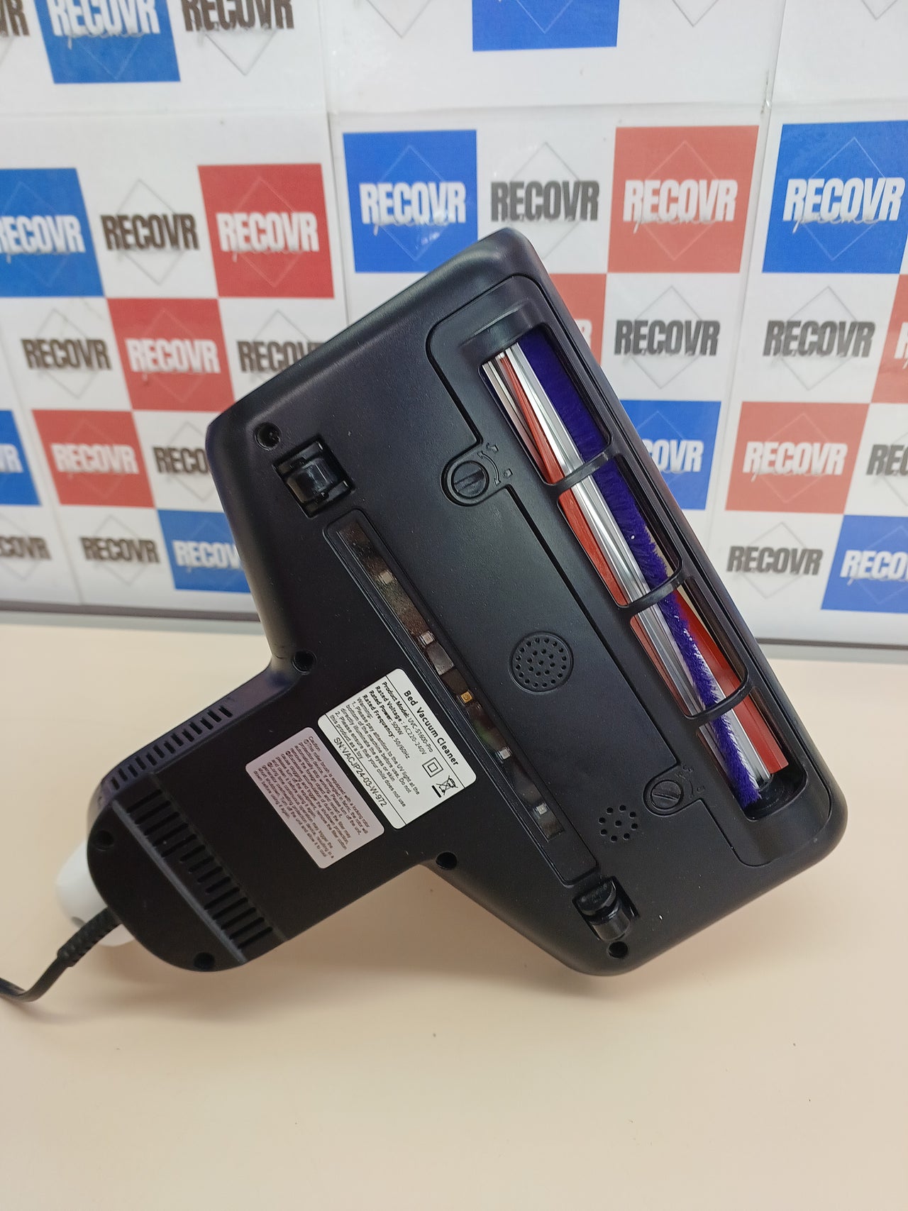 Aspirador antiácaros UV 16 kPa 500W HEPA - Genérico