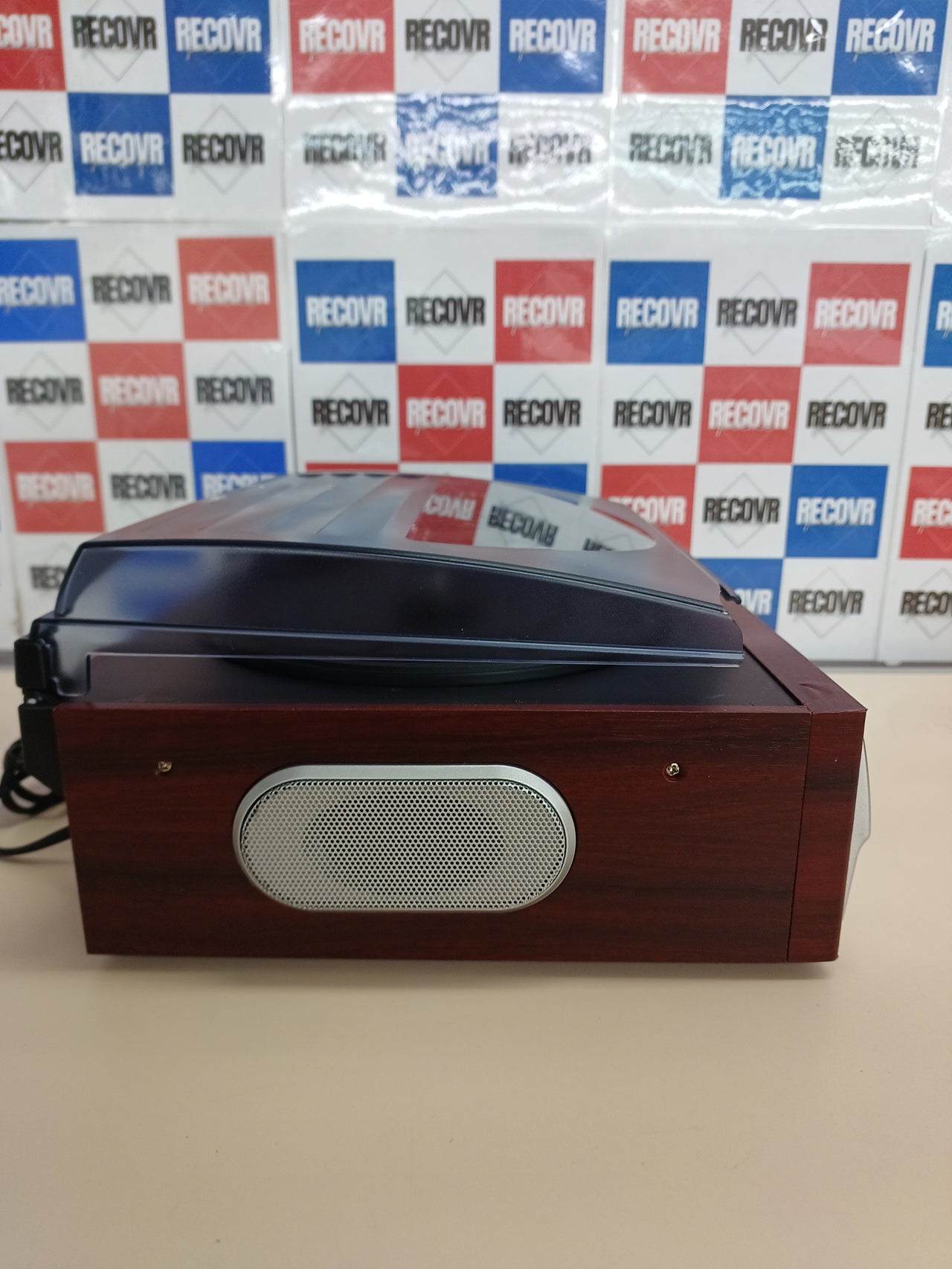 Tocadiscos Estéreo Plateado  Equipo Karcher KA 8050