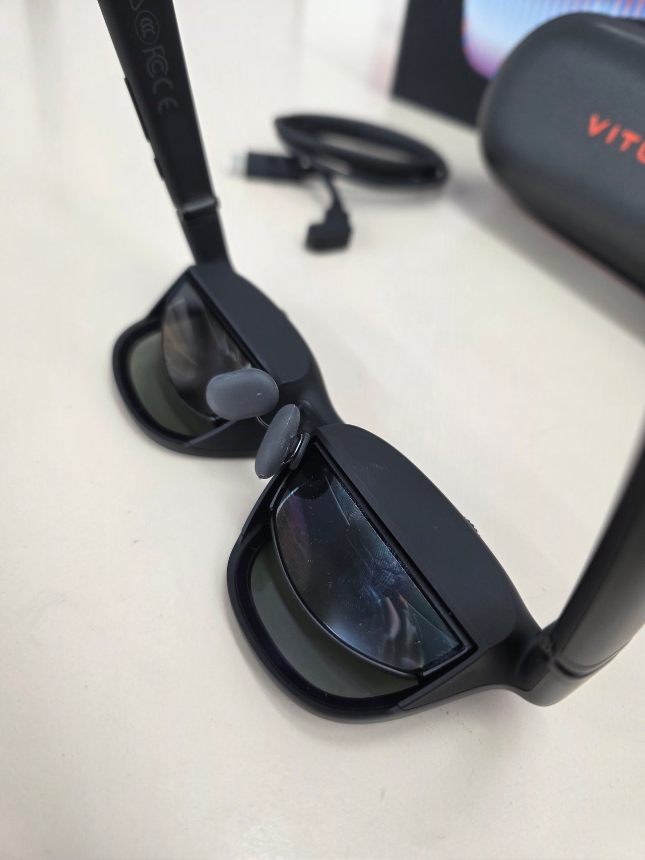 Gafas XR/AR pantalla de 135" 120Hz Viture Pro