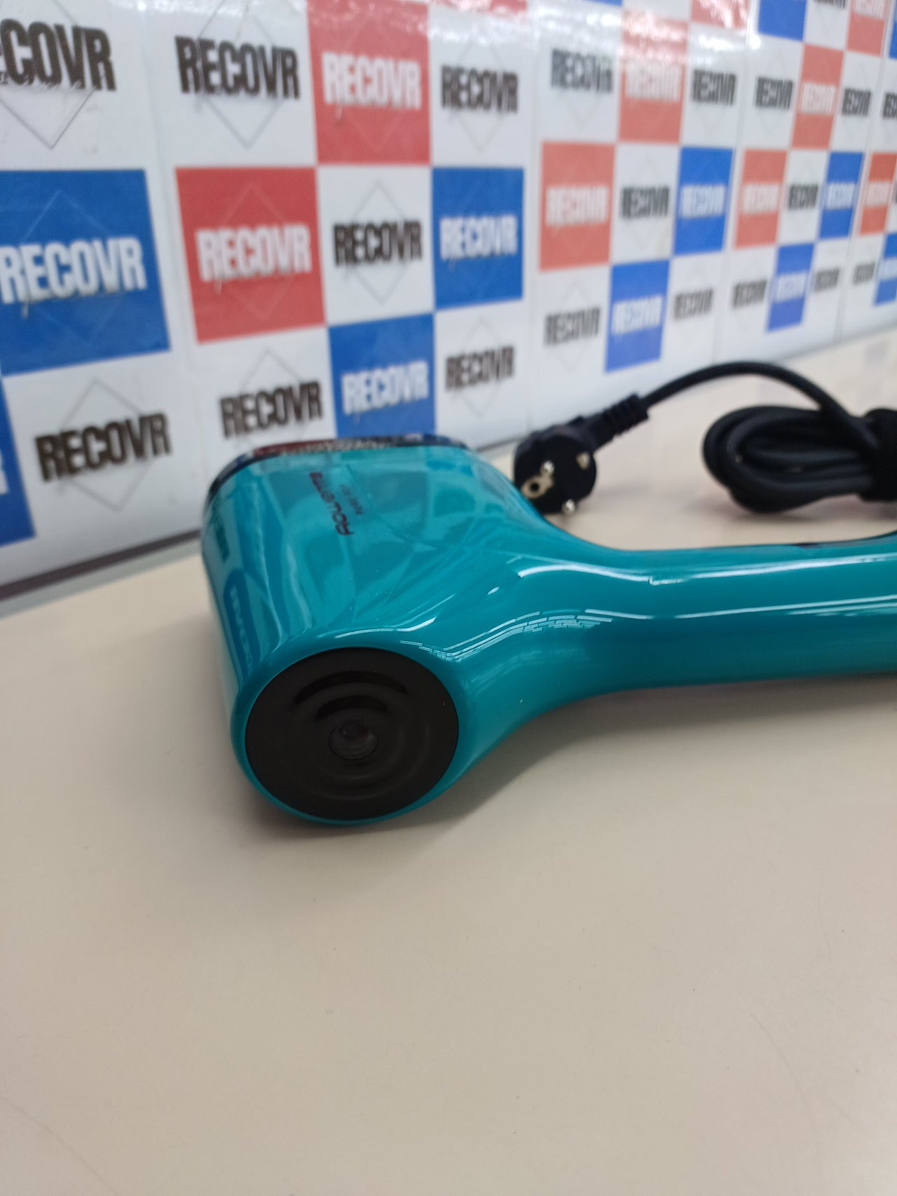 Plancha vapor vertical 1300 W portátil – Rowenta