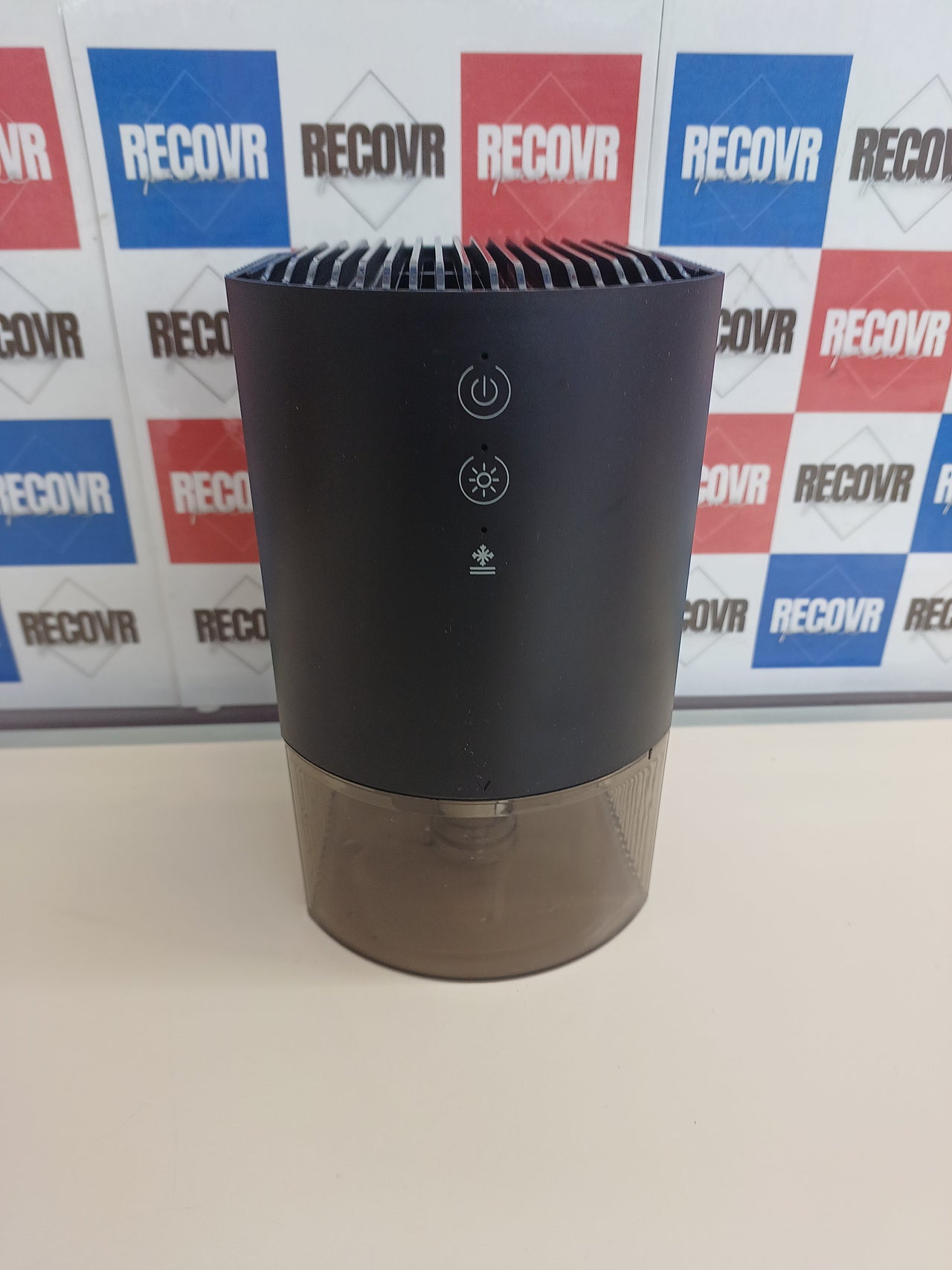 Deshumidificador portátil 990ml silencioso AROEVE