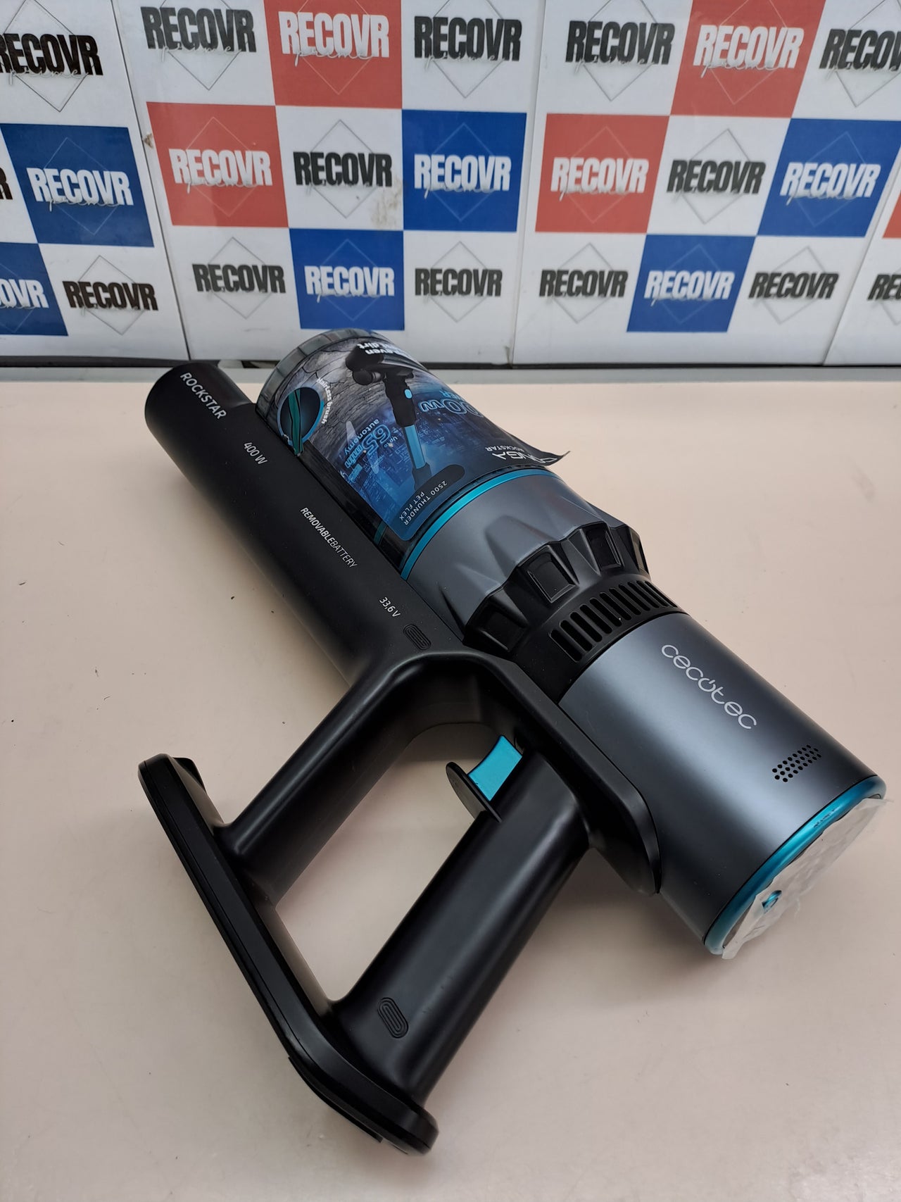 Aspiradora escoba Cecotec Conga Rockstar 2500 Thunder Pet Flex 400W