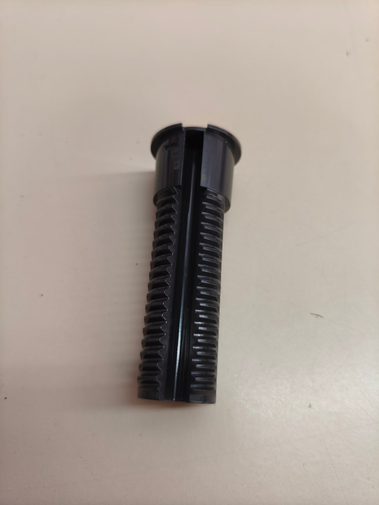 Soporte de montaje para micrófono Logitech Rally Mic Pod