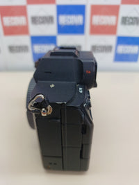 Thumbnail for Cámara Full-Frame Sony Alpha 7 IV – 4K 60p