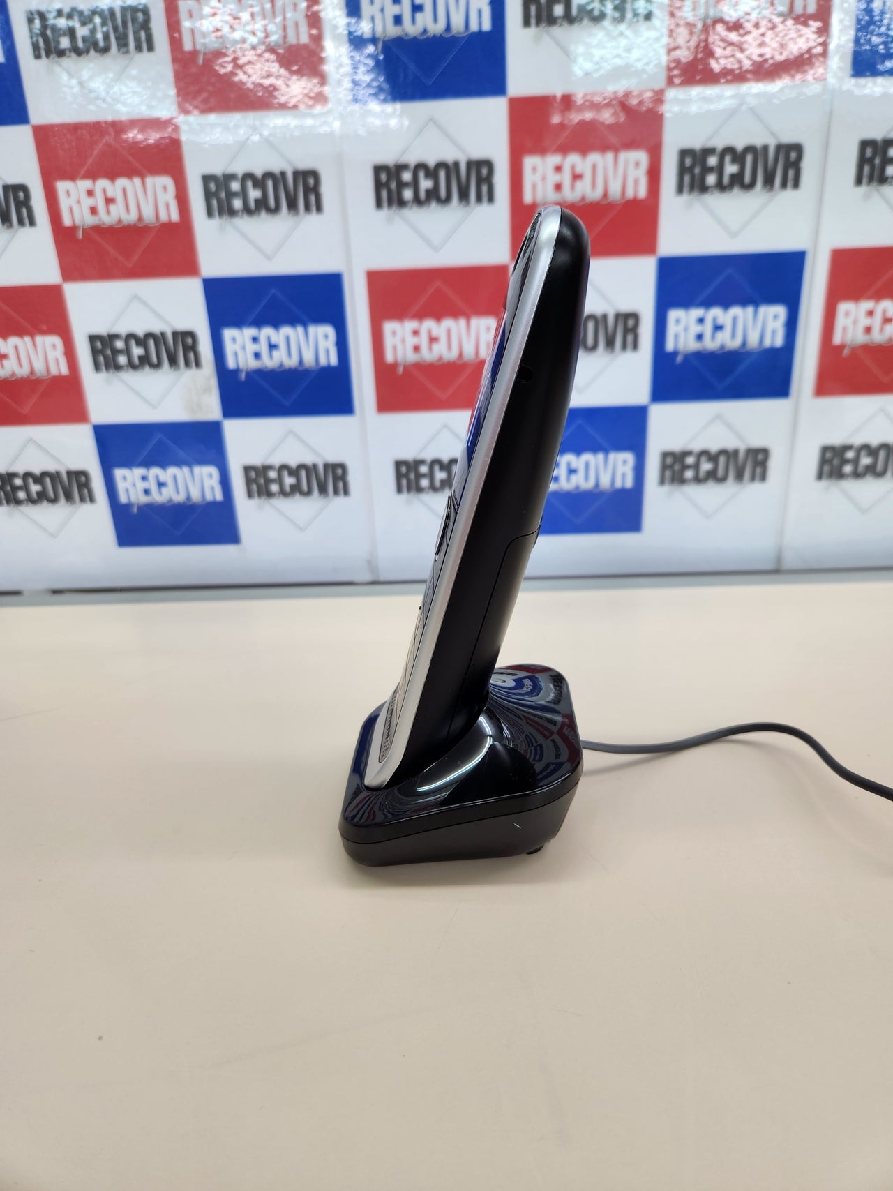 Teléfono Fijo Inalámbrico Altavoz SMS 250 entradas Panasonic KX-TGJ322