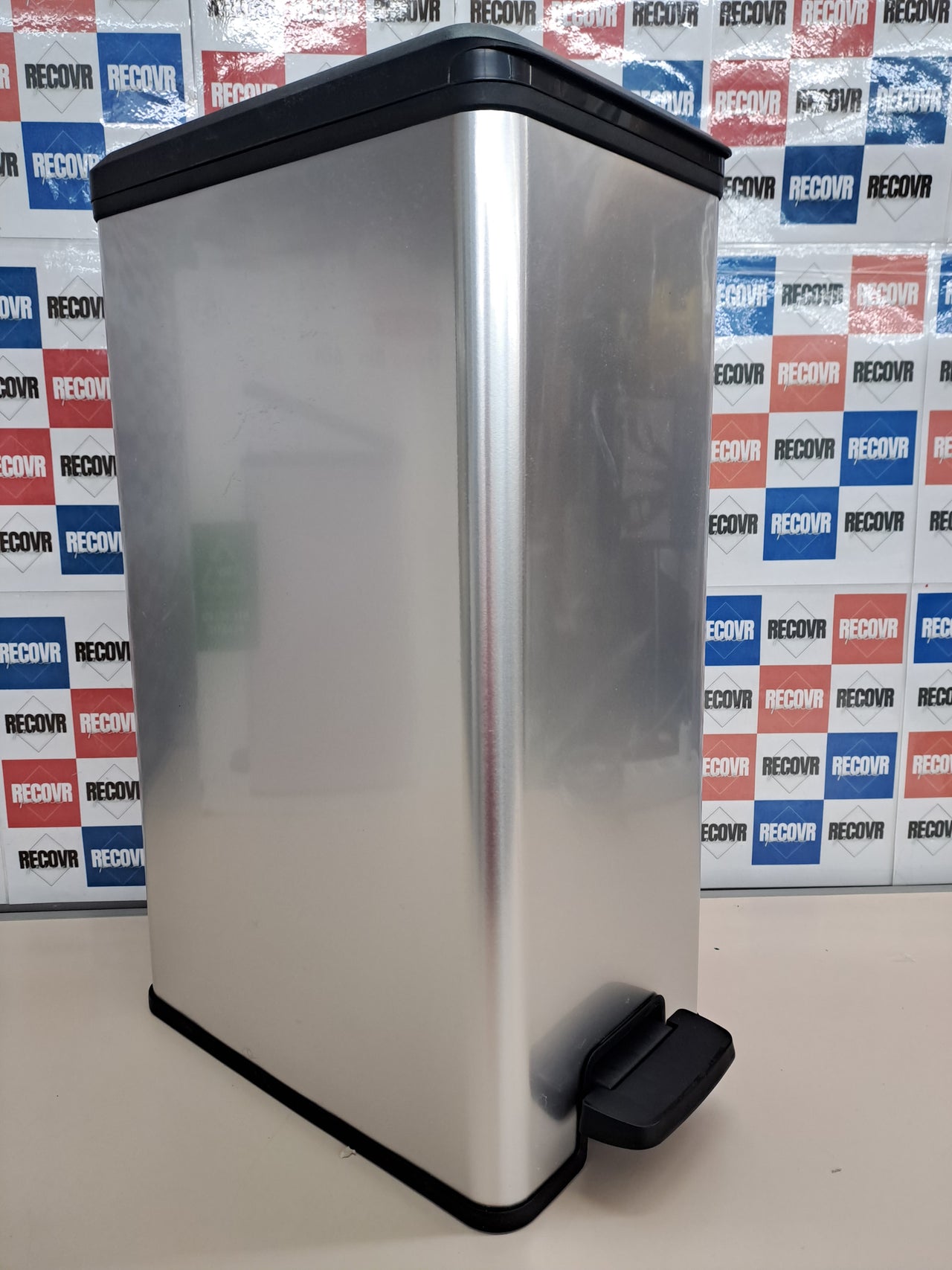 Cubo basura slim 40 L con pedal – Curver