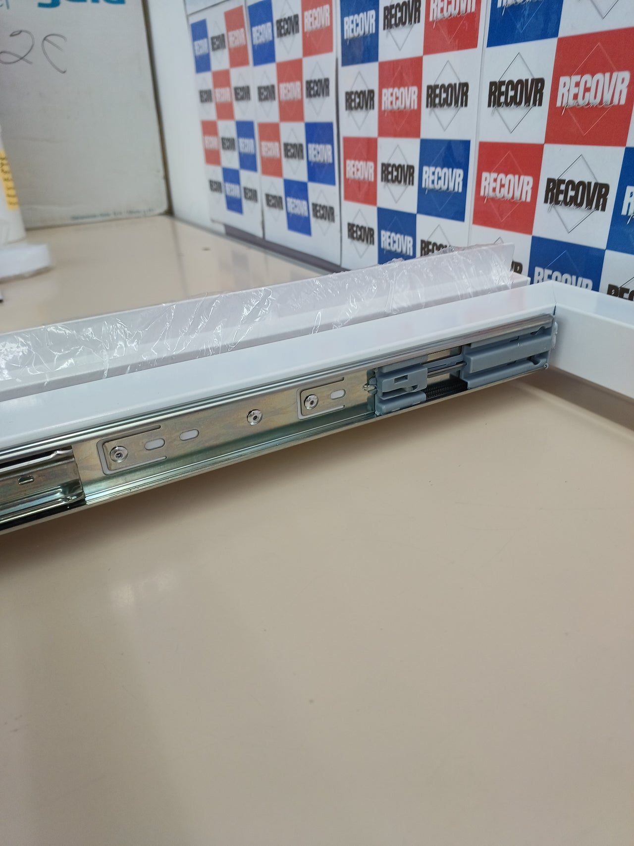 Kit de unión universal lavadora-secadora con bandeja y correa Nisorpa