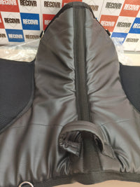Almohadilla de equitación Covalliero AiRide (50 cm, negra)