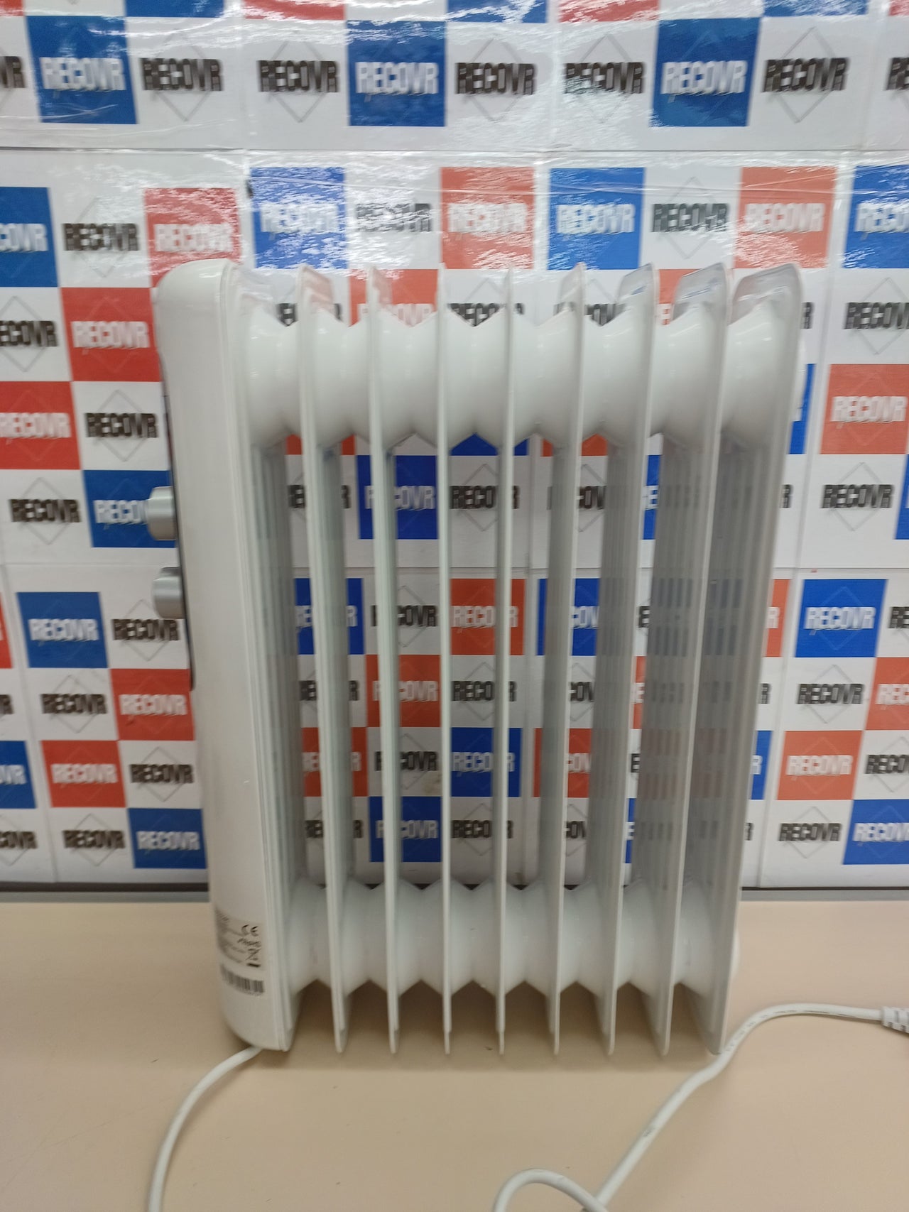 Radiador aceite Cecotec 2000W 9 módulos
