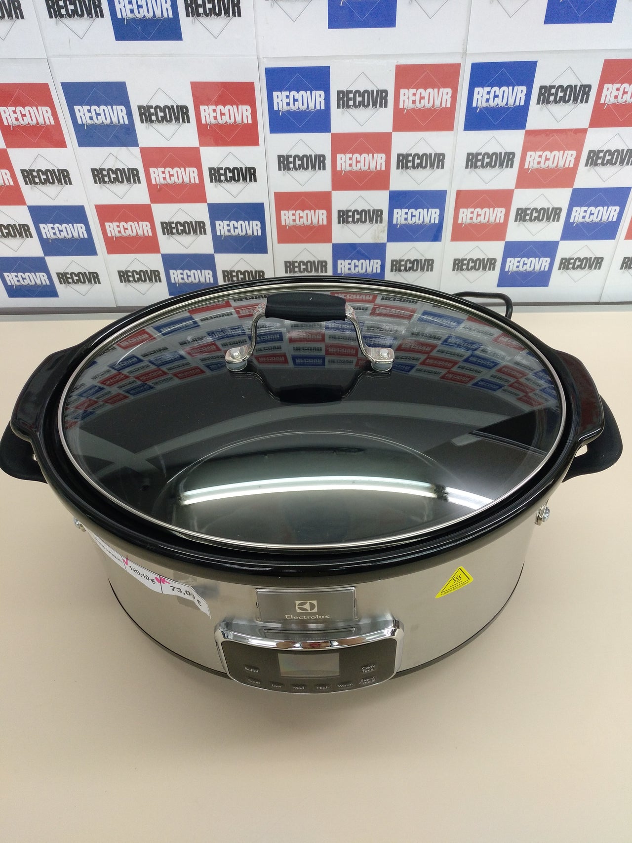Electrolux ESC7400 - Olla de cocción lenta con display digital y 6,8 l de capacidad