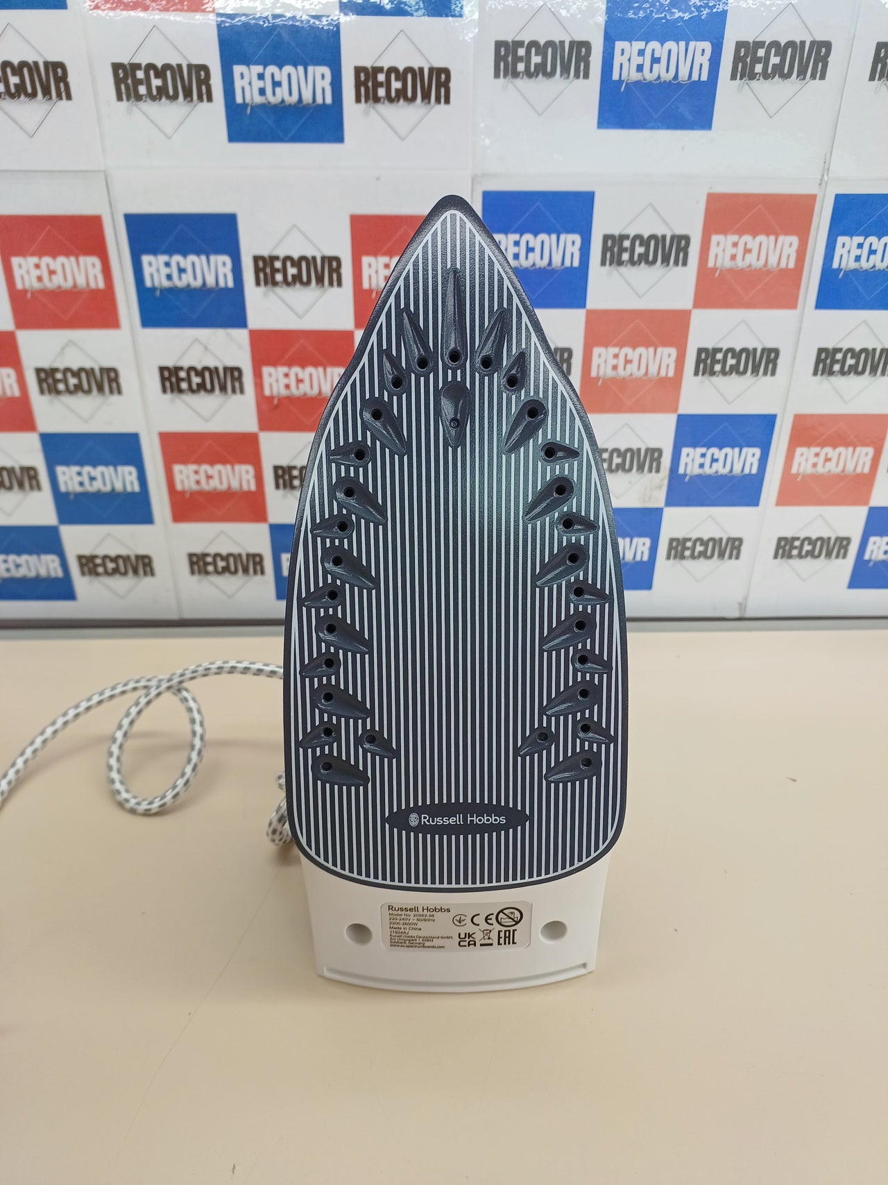 Plancha Vapor Russell Hobbs Steam Glide 2600W