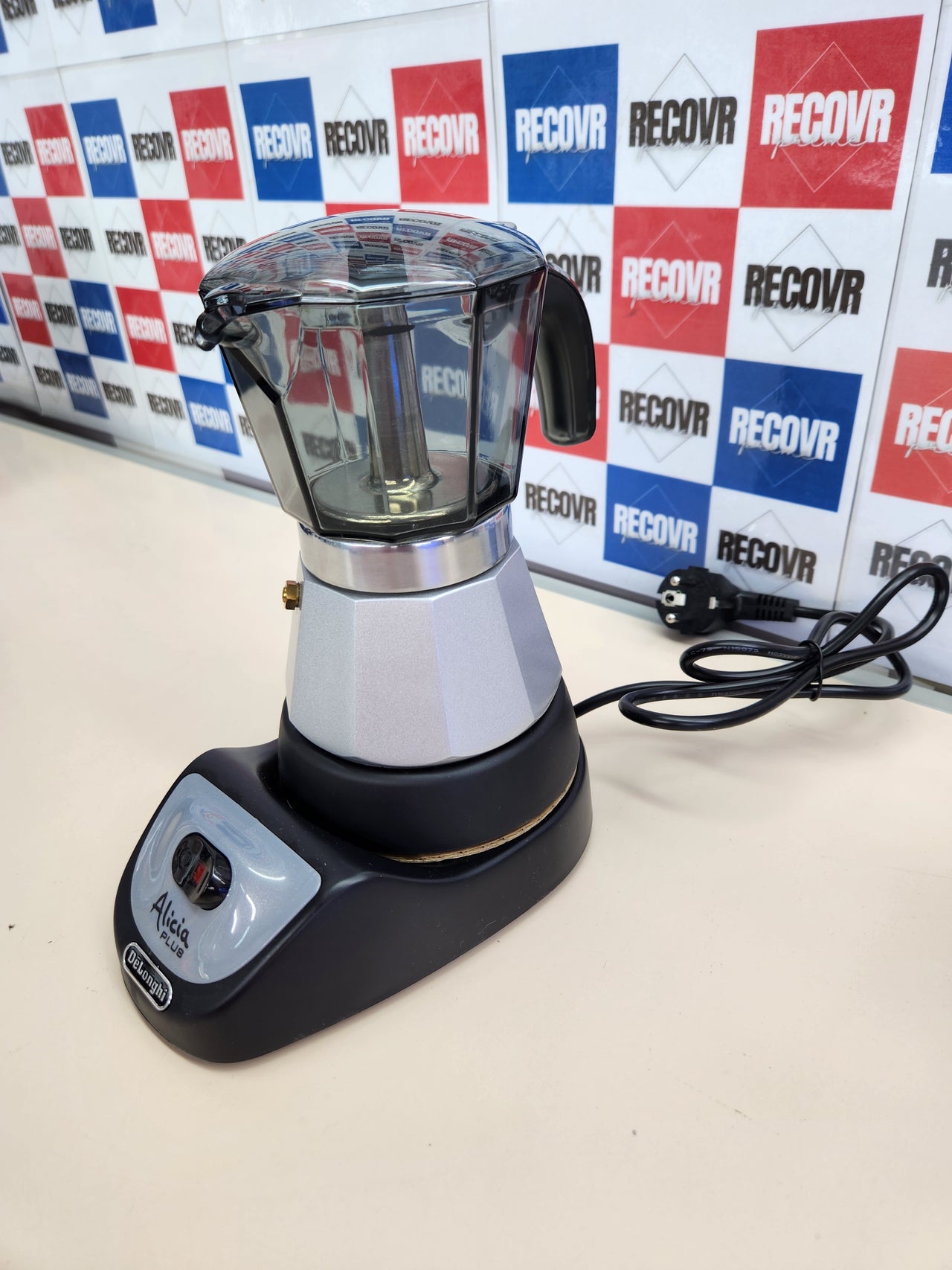 Cafetera Italiana 1,4L 450W De'Longhi