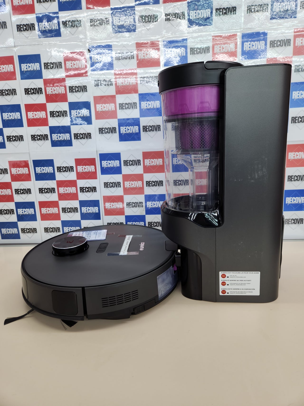 Robot Aspirador Eureka E20 Plus Autovaciado, 8000 Pa, Vaciado Automático de Polvo,180 Min de Duración de Batería,DuoDetect AI 3D Evitación de Obstáculos,para Alfombras y Pelo de Mascota, Negro