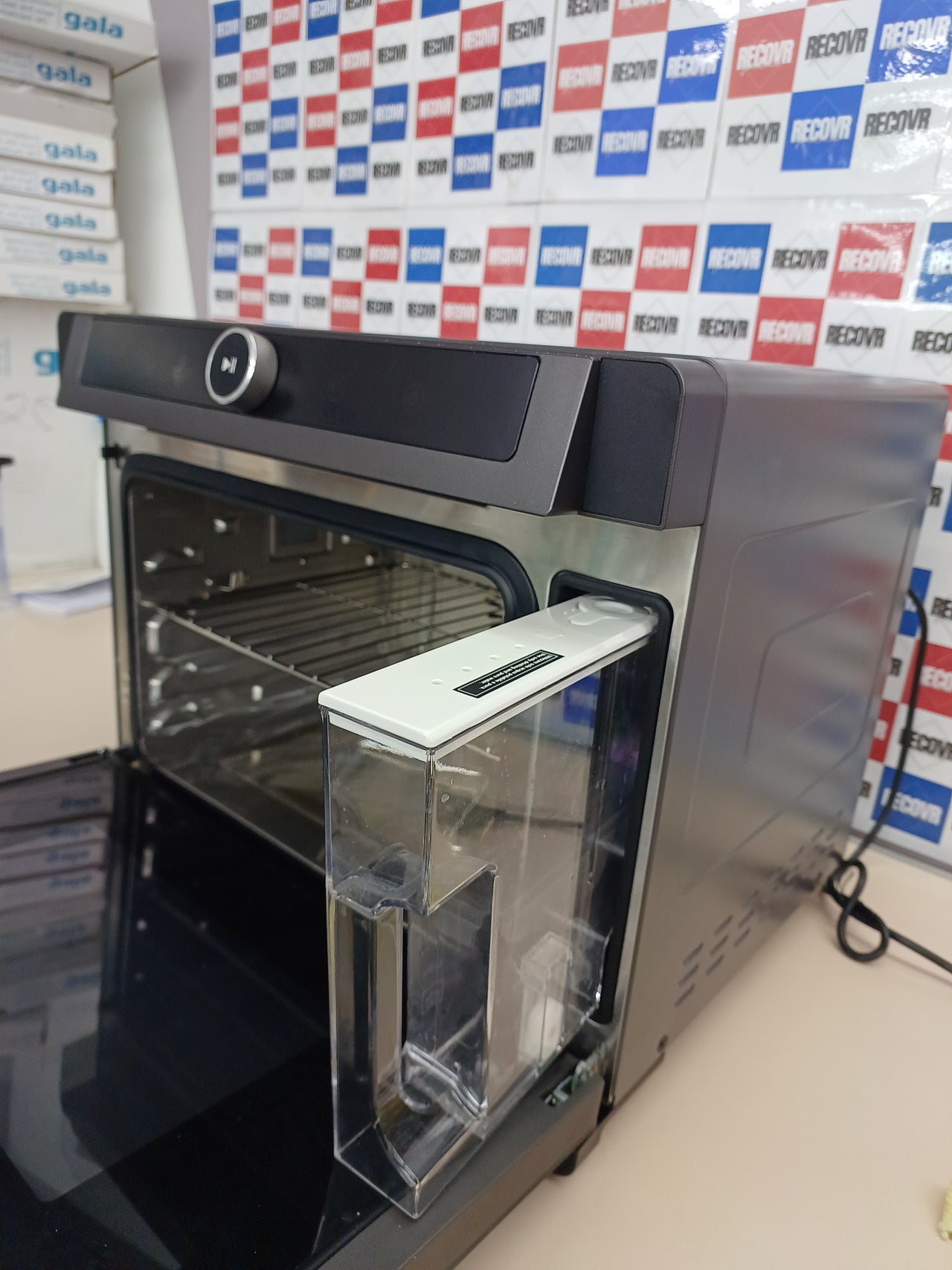 Horno digital 40L con vapor y Air Fryer Bimar