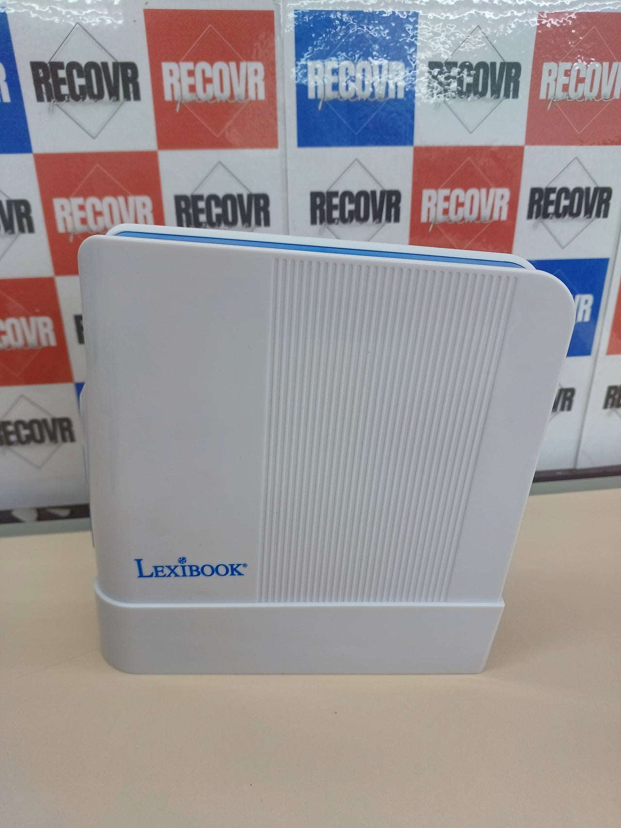 Consola TV Lexibook 200 juegos, 32 bits, USB-C.