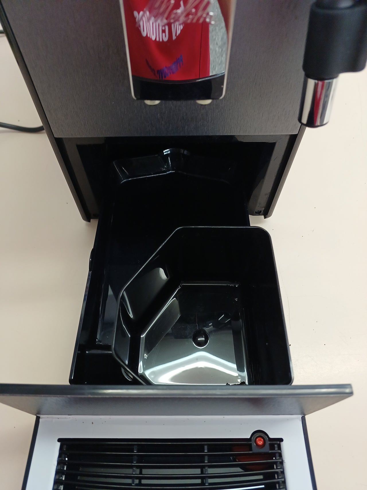 Cafetera superautomática con molinillo silencioso 1,5 L - Melitta Avanza F270-100 Mystic Titan