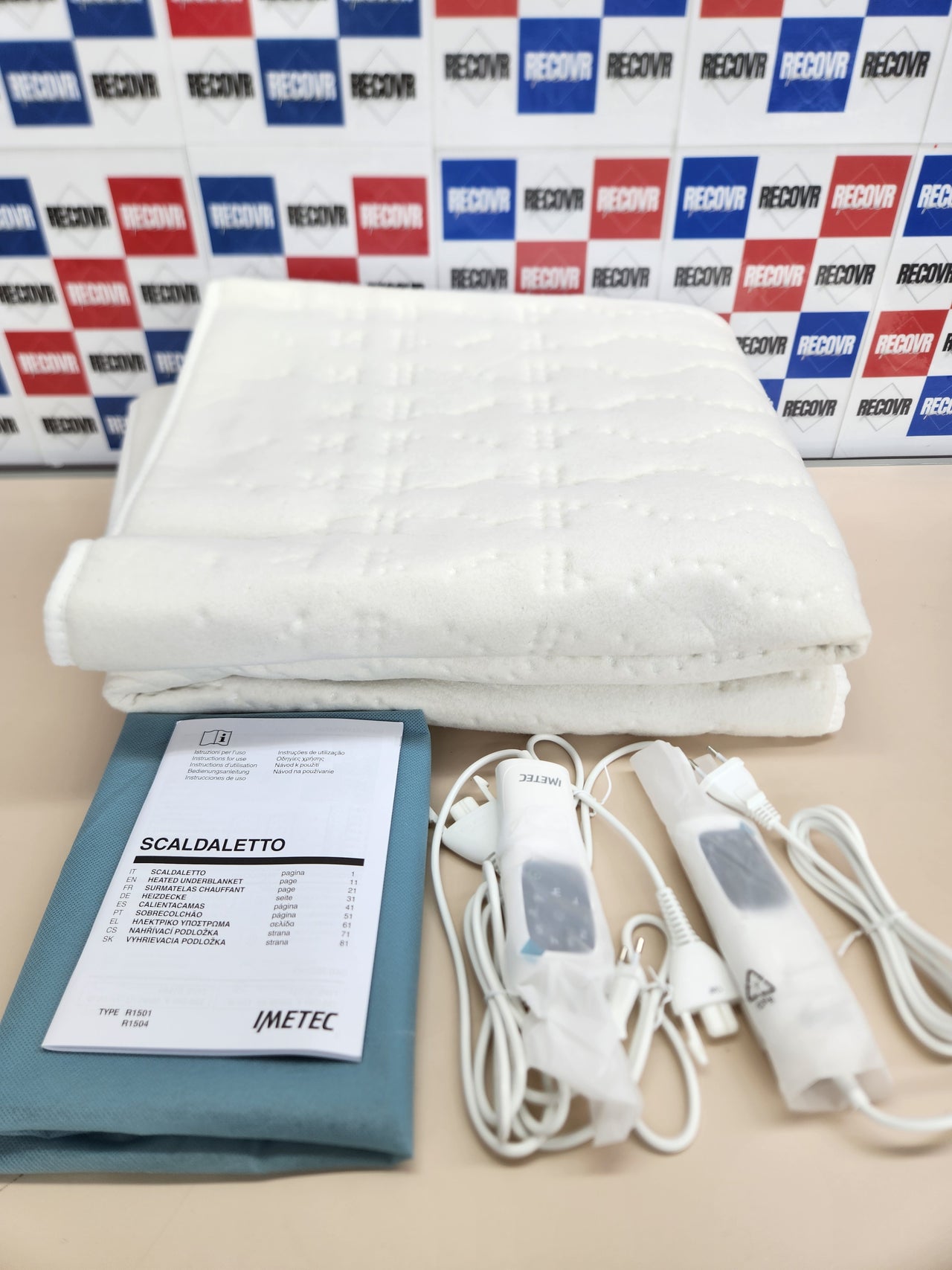 Imetec Adapto Recreo, Calientacamas doble 150 x 160 cm, Calentamiento rápido, Temperatura constante y personalizable, Tejido acolchado hipoalergénico lavable, Made in Italy, Control 6 temperaturas