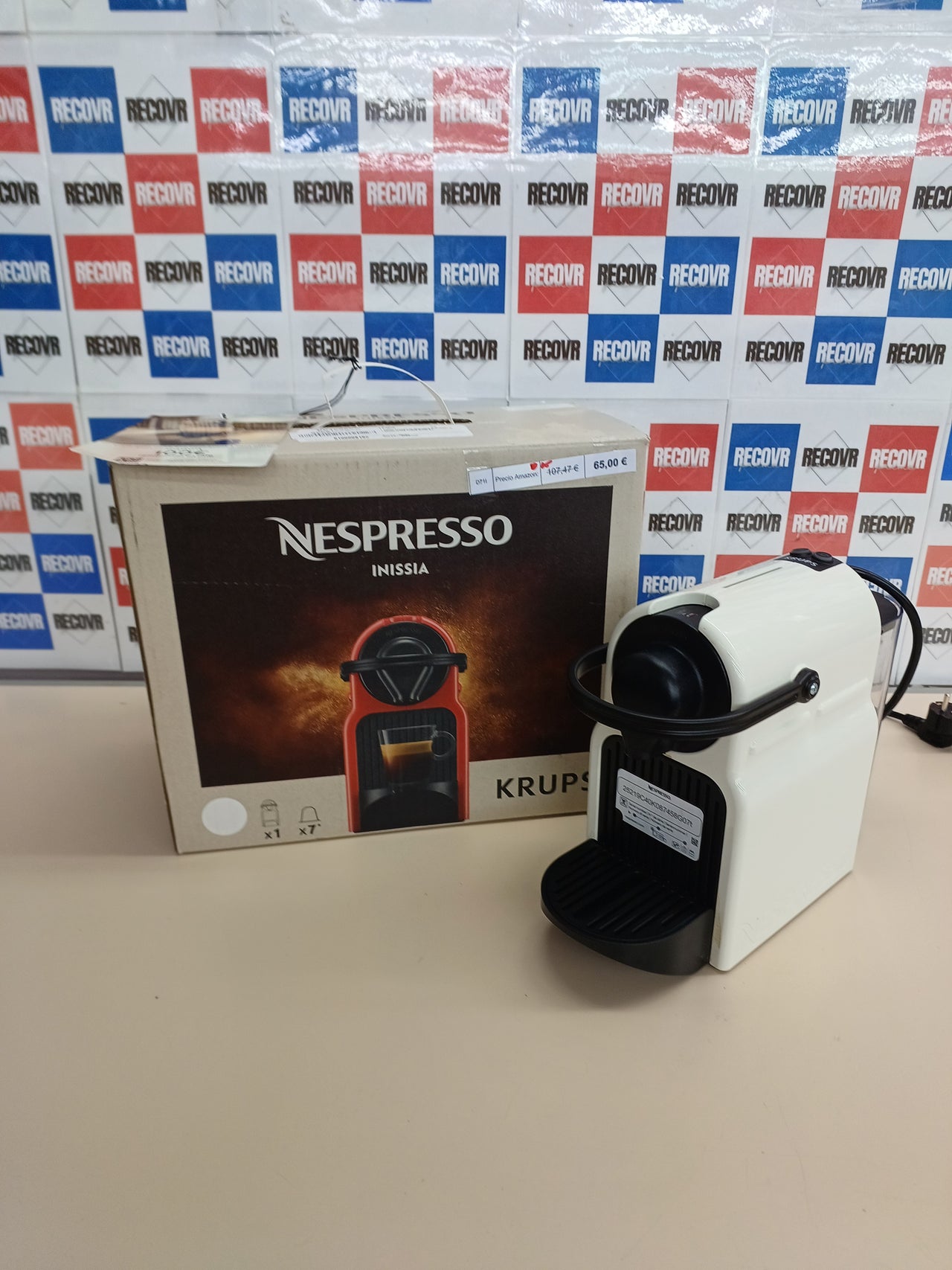 Cafetera de cápsulas blanca compacta - Krups