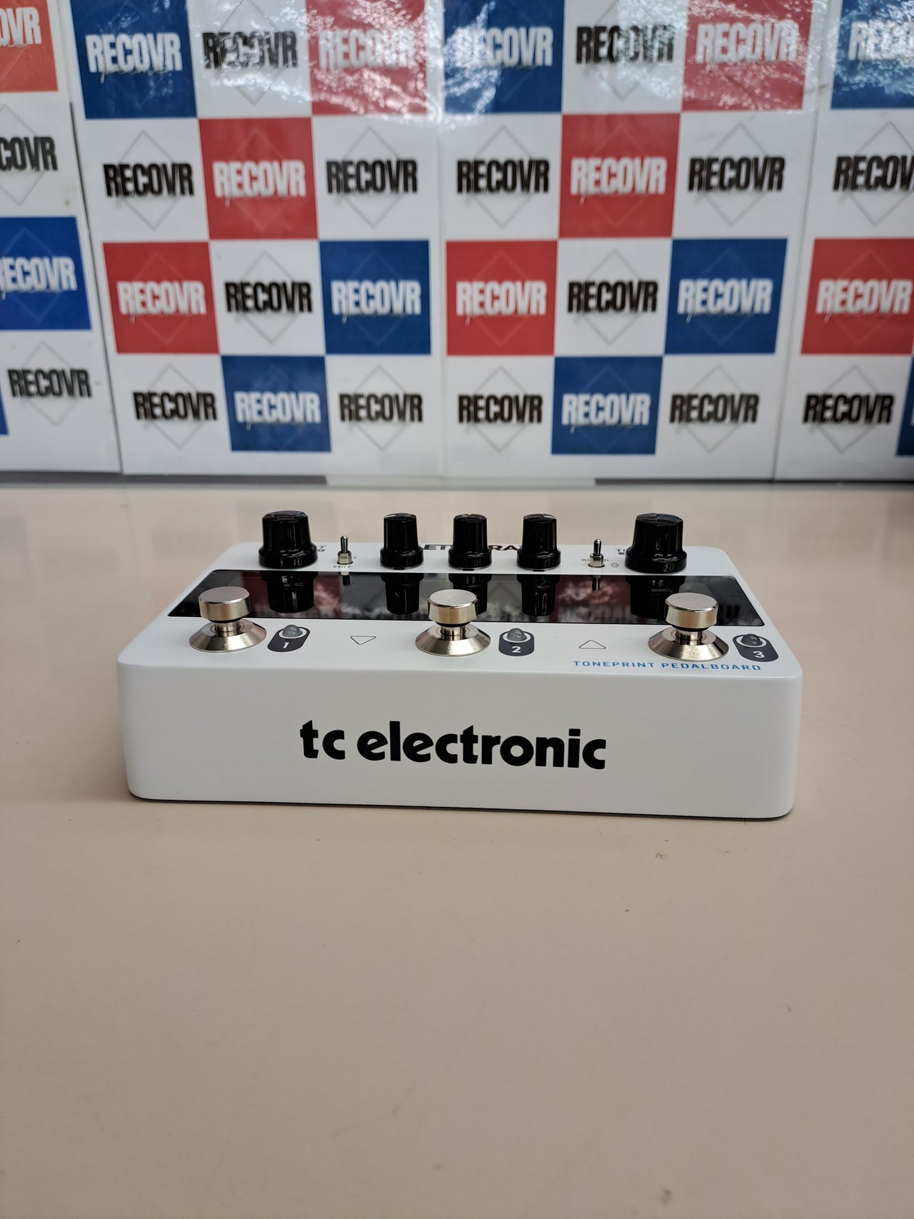 Pedal multiefectos guitarra Plethora X3 TC Electronic