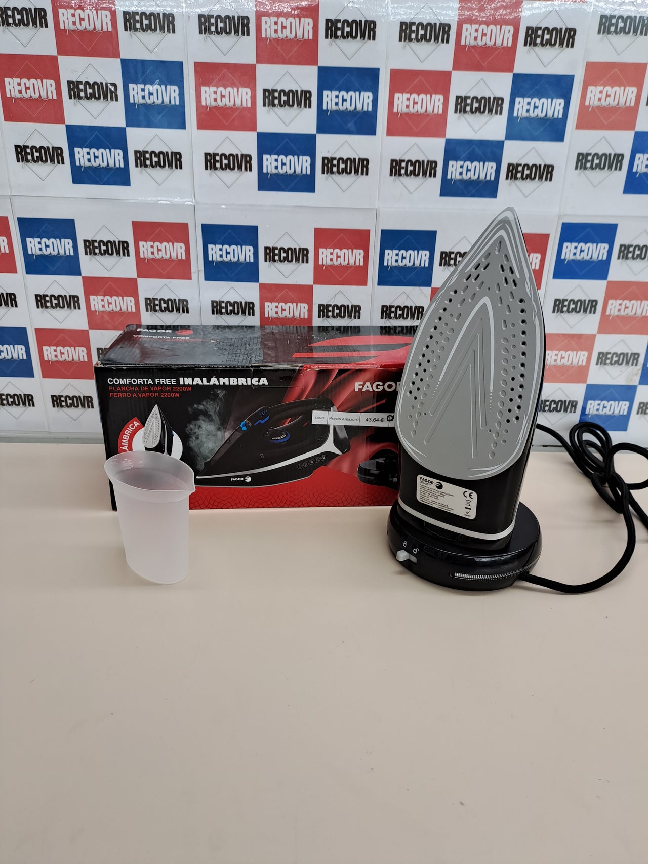 Plancha inalámbrica con base 360° – Fagor