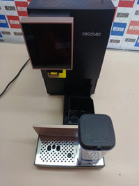 Cafetera superautomática WiFi 19 bares con molinillo y leche - Cecotec