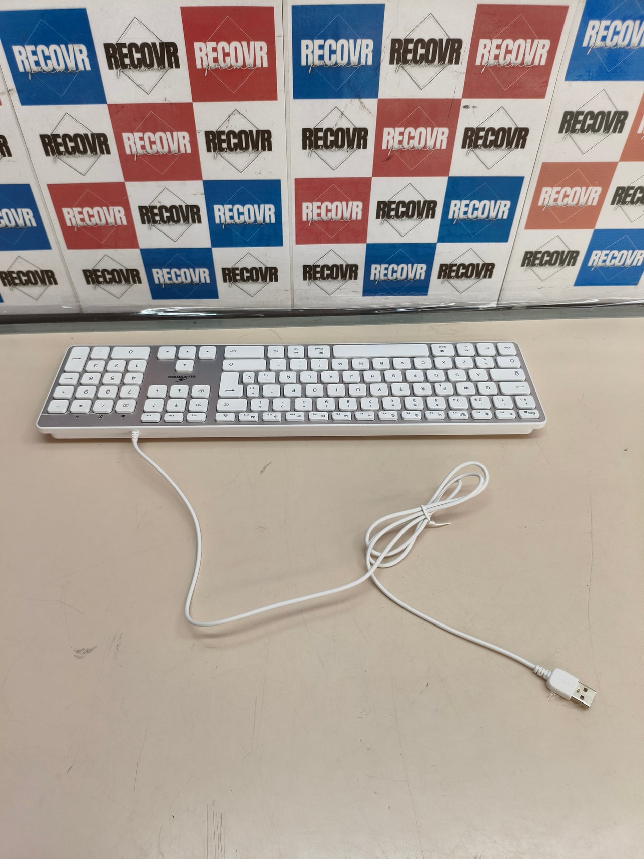 Teclado QWERTY con cable Bluestork para Mac, blanco