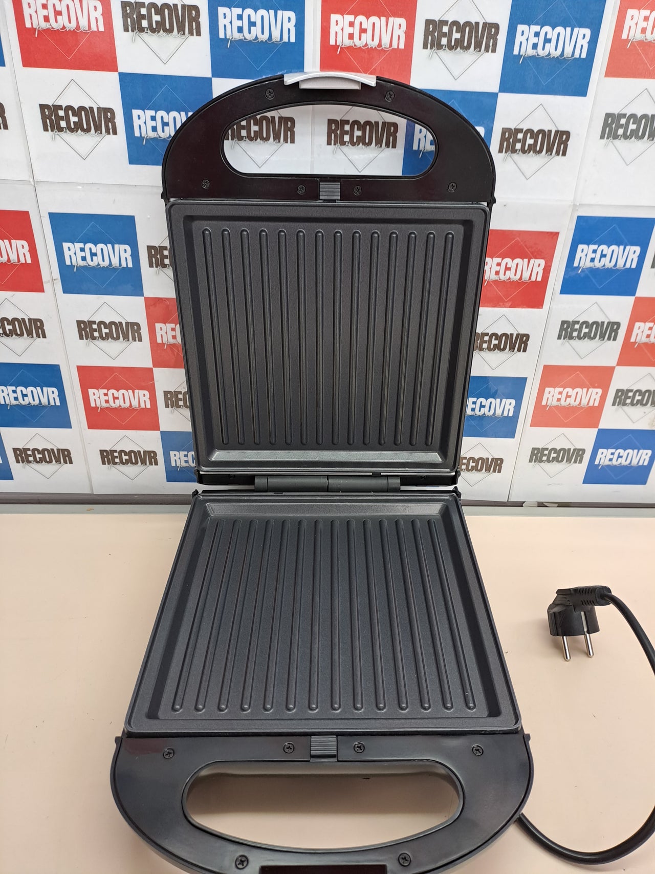 Sandwichera 3 en 1 1500 W 4 sándwiches – Cecotec