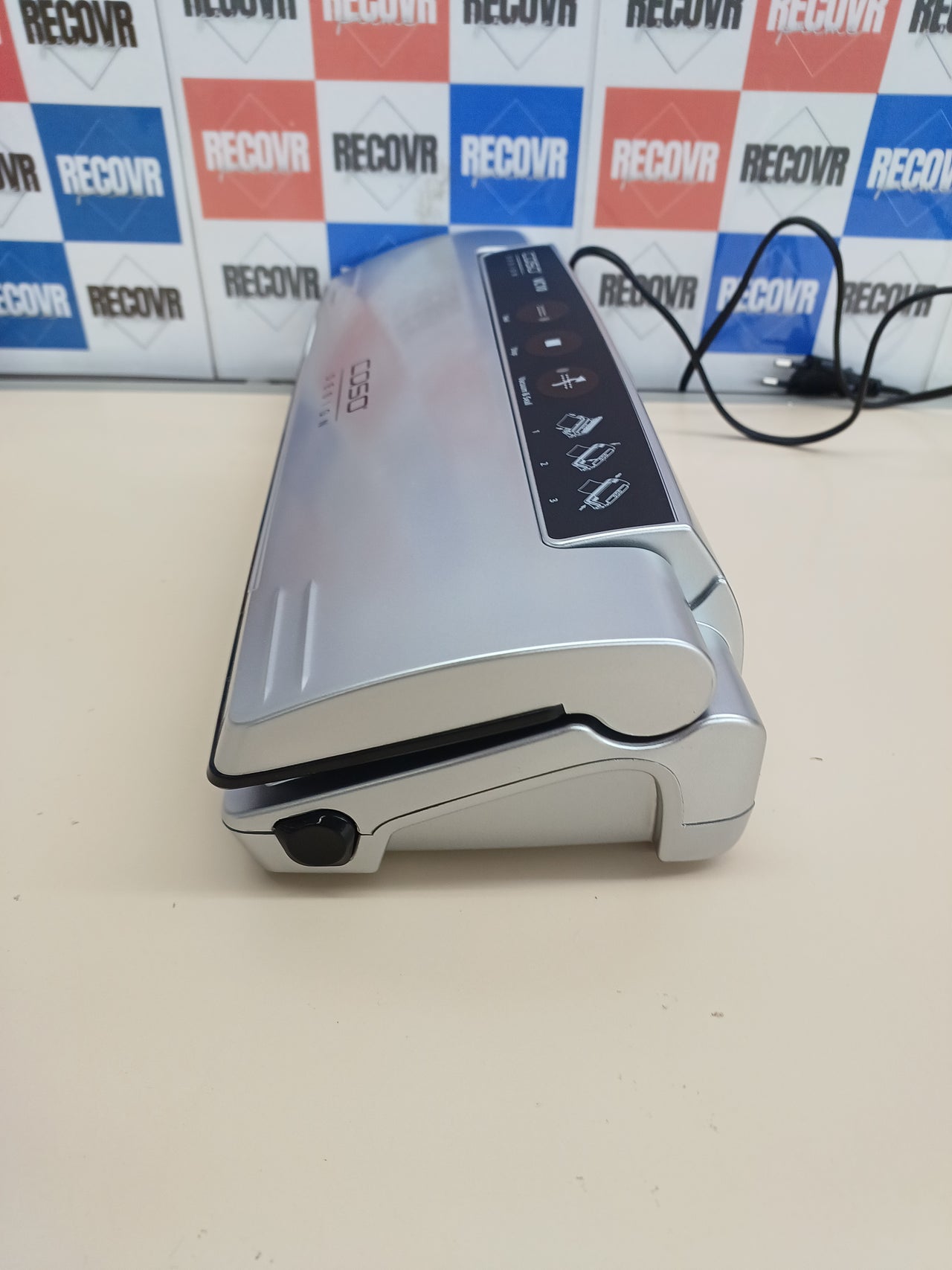 Envasadora al vacío compacta, sellado 30 cm CASO