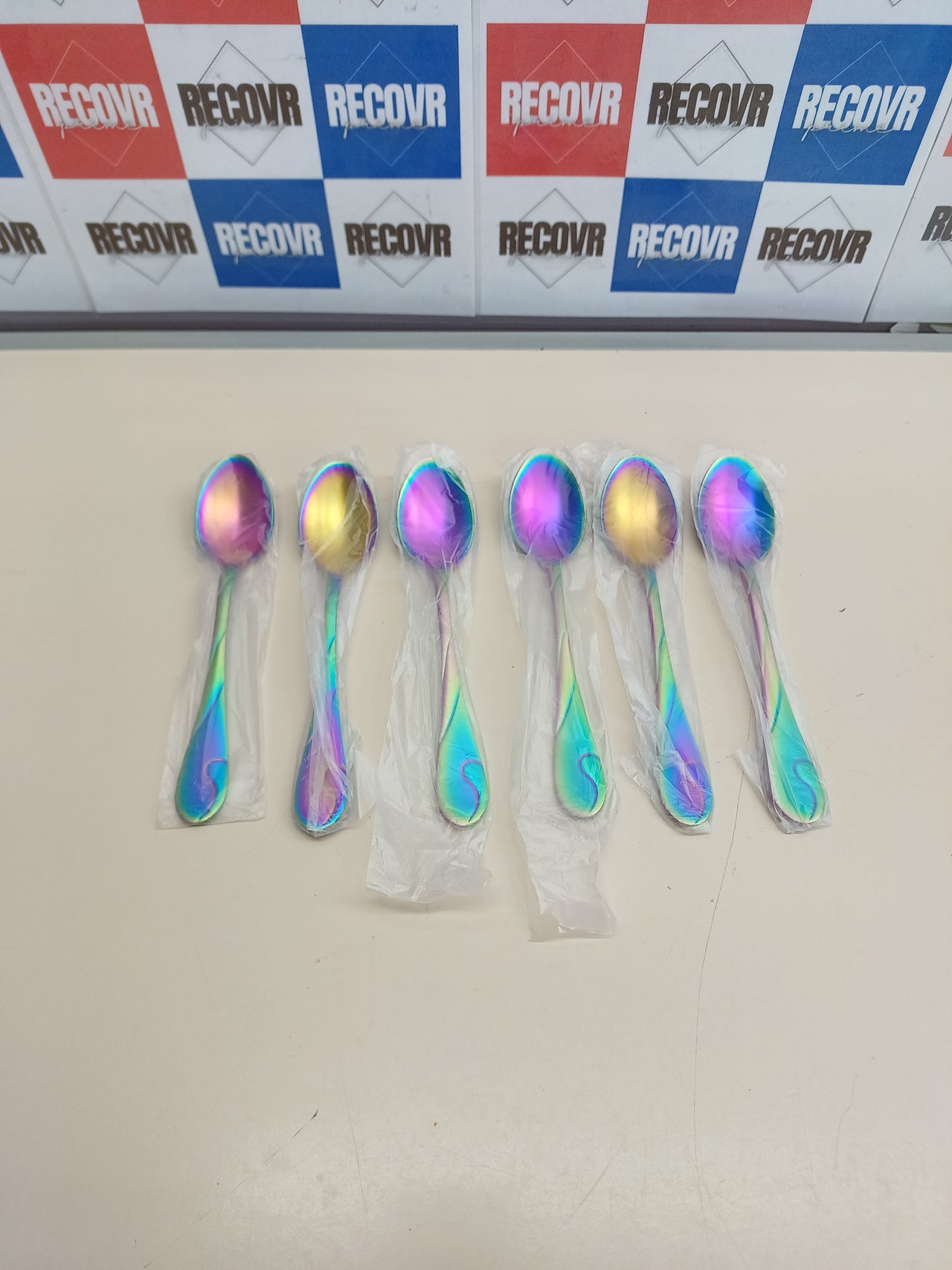 Vajilla arcoiris acero inoxidable 30 pzs