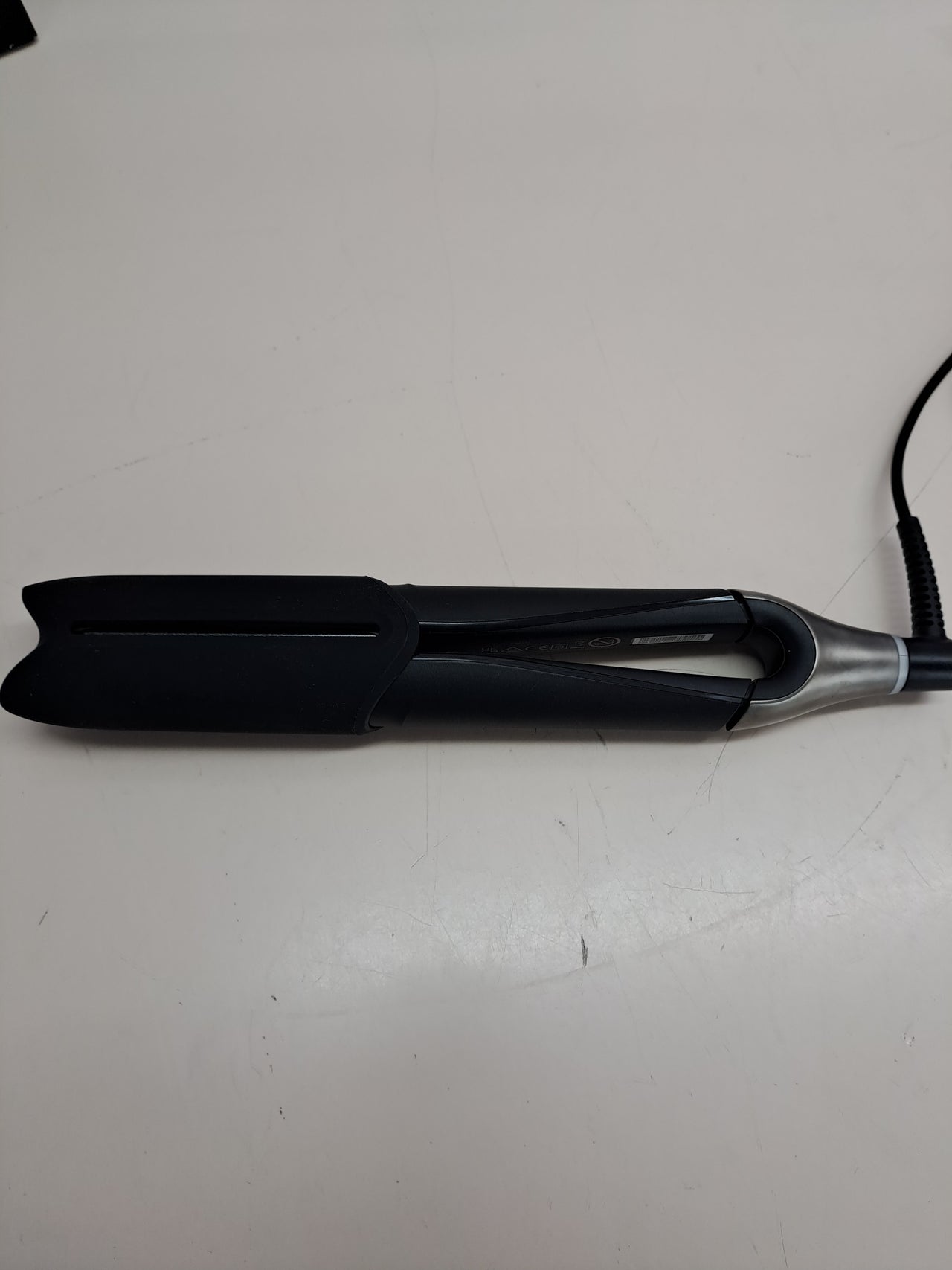 Plancha pelo profesional 185ºC rápida ghd Chronos negra