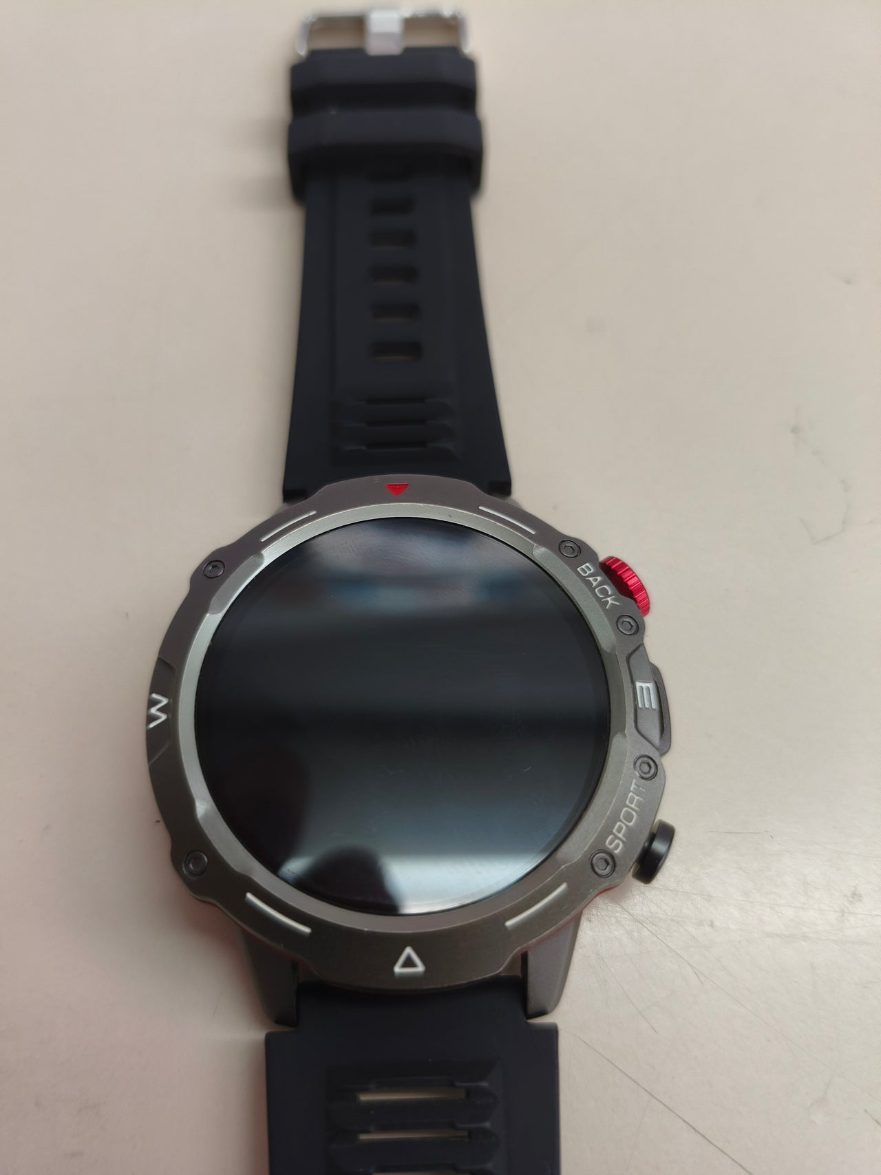 Reloj inteligente con llamadas, pantalla HD y monitorización de salud