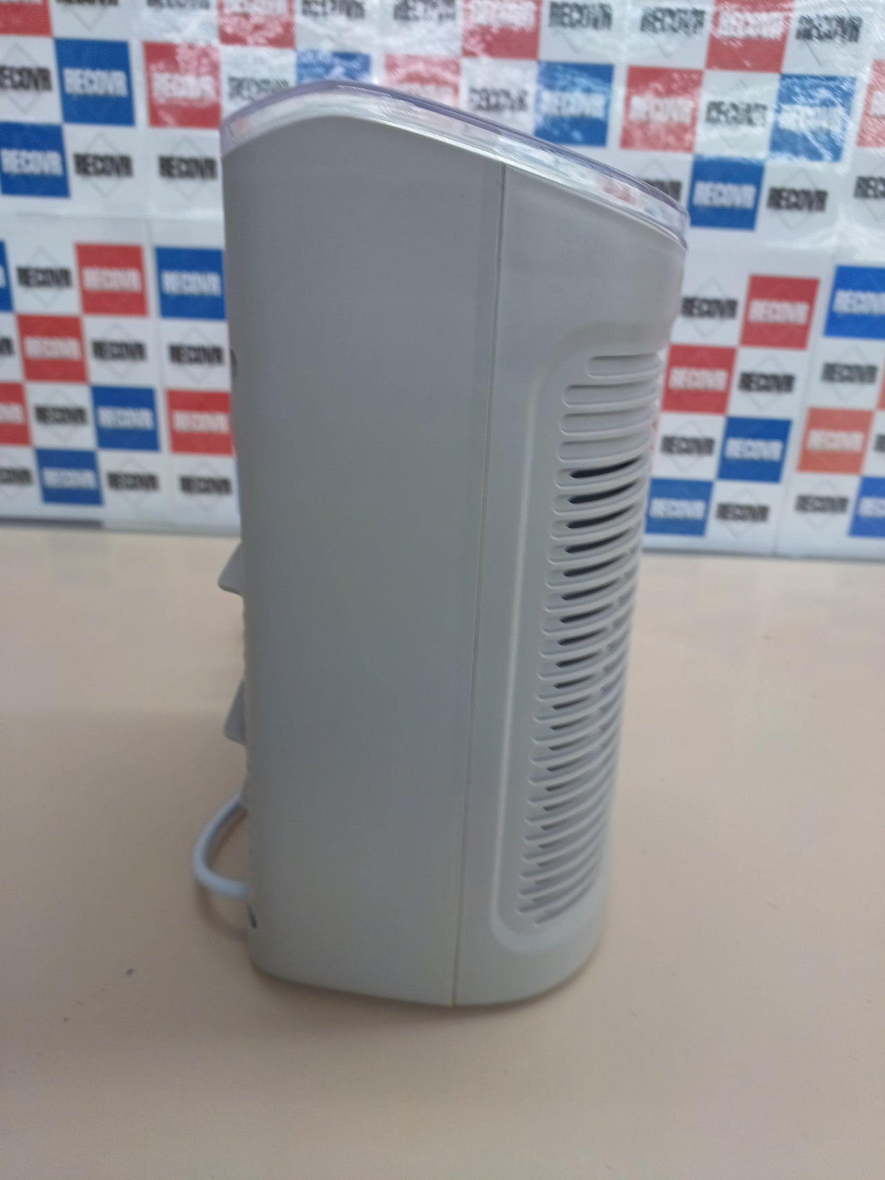 Calefactor bajo consumo hasta 2400W, 2 velocidades y aire frio