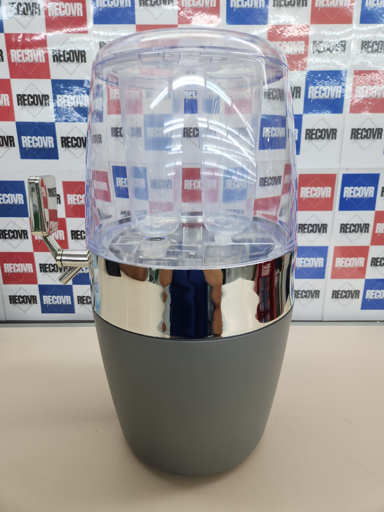 Dispensador cerveza 4L, dispensador de bebidas, dispensador de cerveza Ball con refrigerante, dispensador de cerveza gris 22x41,7x26,5cm InnovaGoods®