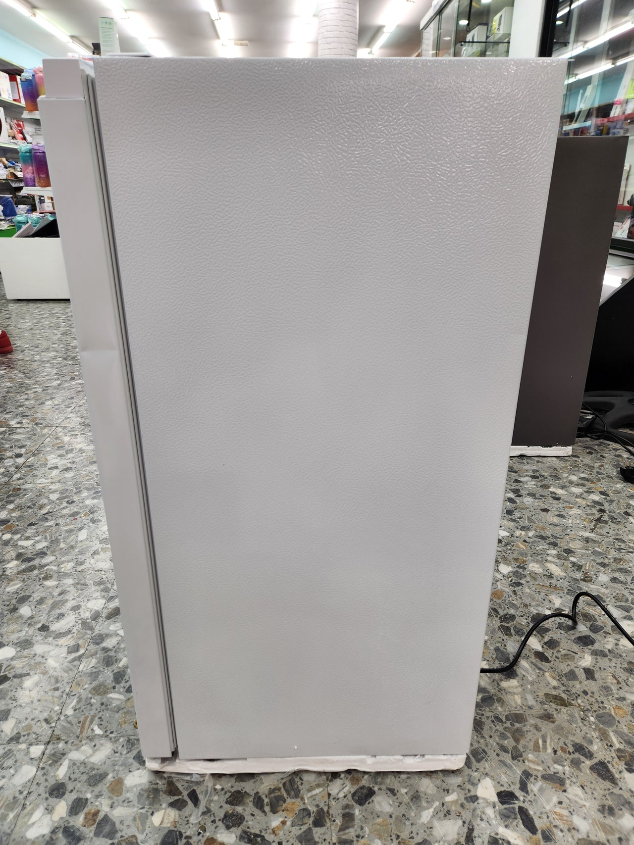 Nevera 94L Clase E Hisense MUR48092E