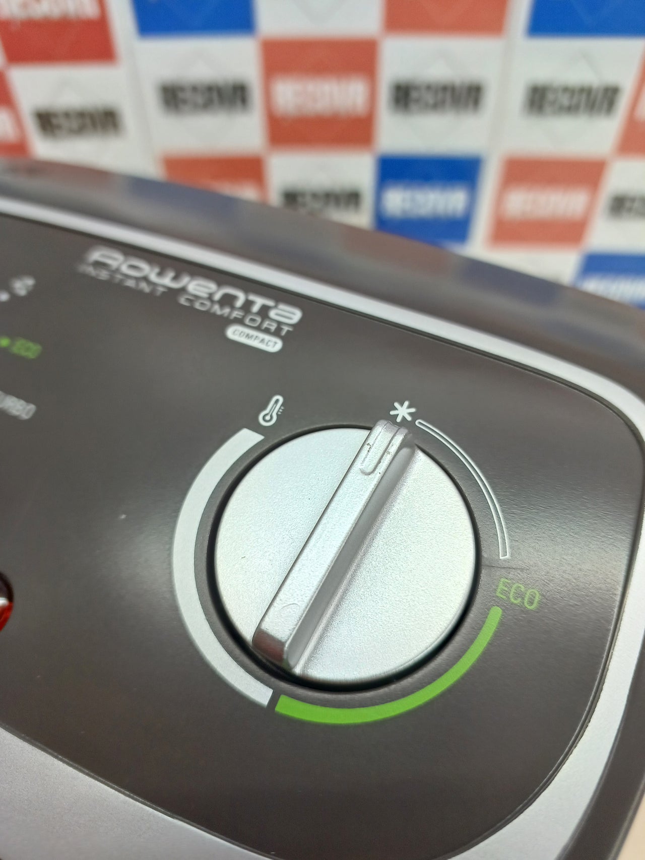 Calefactor 2400W Rowenta Instant Comfort