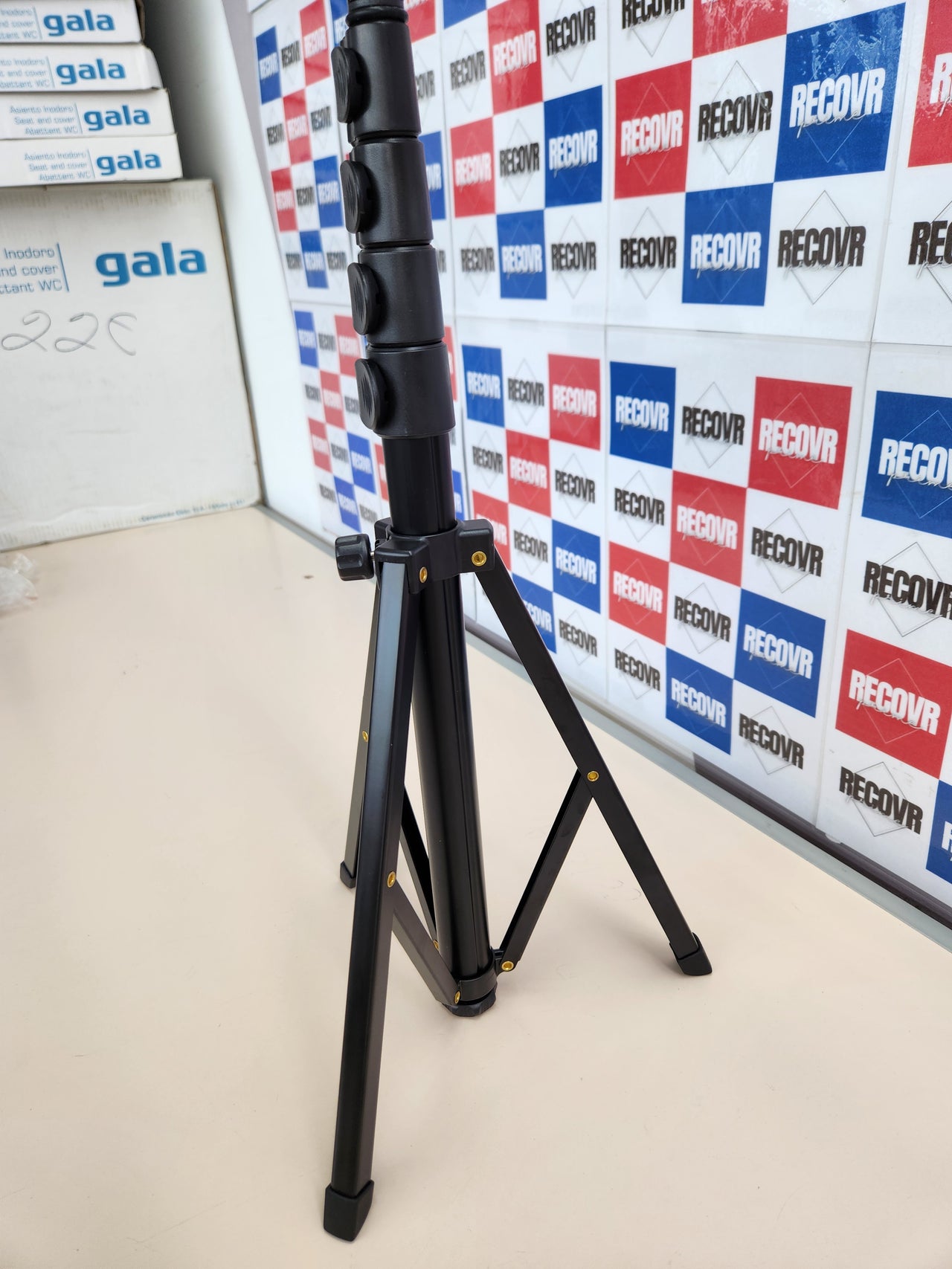 Tripode para Movil 172cm Victiv