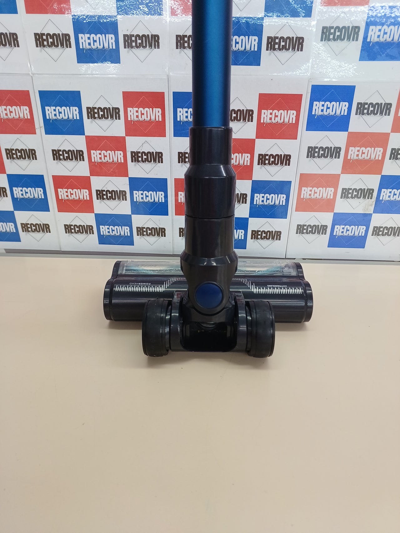 Aspiradora Escoba Cecotec Conga Rockstar RS50