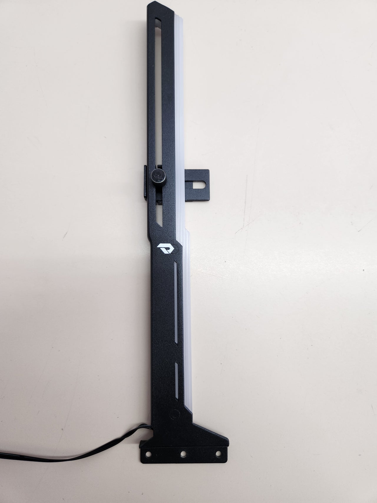 ARGB LED Sync Ajustable Soporte de Tarjeta Gráfica Vertical