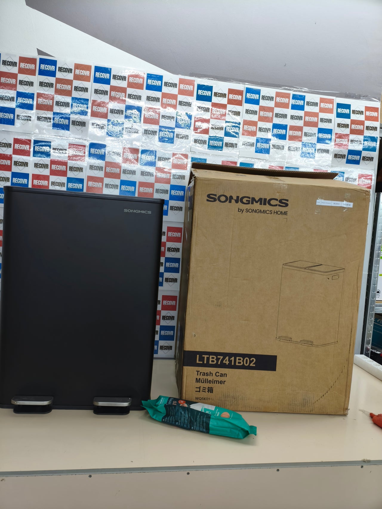 Cubo de basura de cocina SONGMICS 2x30 L con pedal y cierre suave